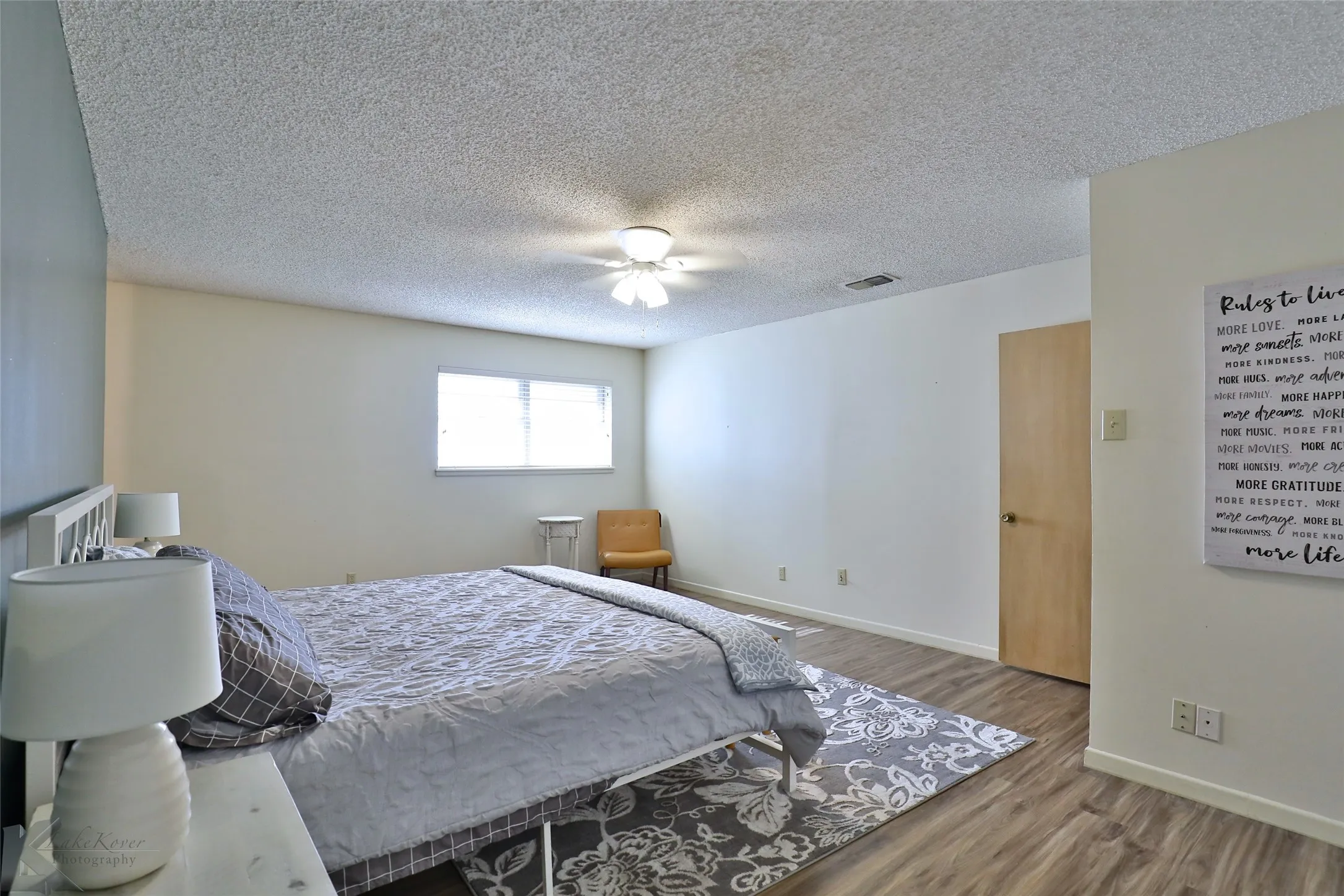 Single Family Residence For Rent in Taylor County , 2810 Arrowhead Drive, Abilene, Texas 79606, 4 Bedroom, 2 Bathroom, 2 Garage spaces, 2,261 Sqft, built in 1972, mls#21349039, Real Estate Agent in Abilene, Homes For Rent in Taylor county, Homes For Rent in Abilene, Realtor in Abilene Texas, Real Estate Brokerage Independent Realty Texas, Luminita Cordes Realtor