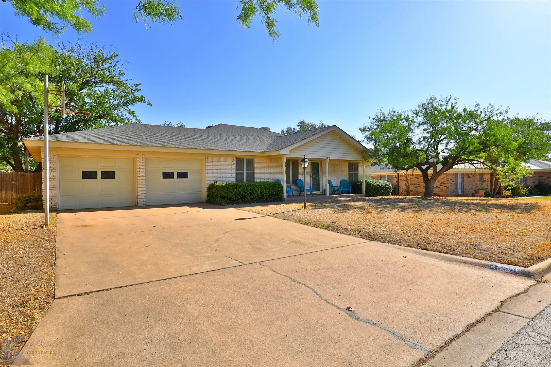 Single Family Residence For Rent in Taylor County , 2810 Arrowhead Drive, Abilene, Texas 79606, 4 Bedroom, 2 Bathroom, 2 Garage spaces, 2,261 Sqft, built in 1972, mls#21349039, Real Estate Agent in Abilene, Homes For Rent in Taylor county, Homes For Rent in Abilene, Realtor in Abilene Texas, Real Estate Brokerage Independent Realty Texas, Luminita Cordes Realtor