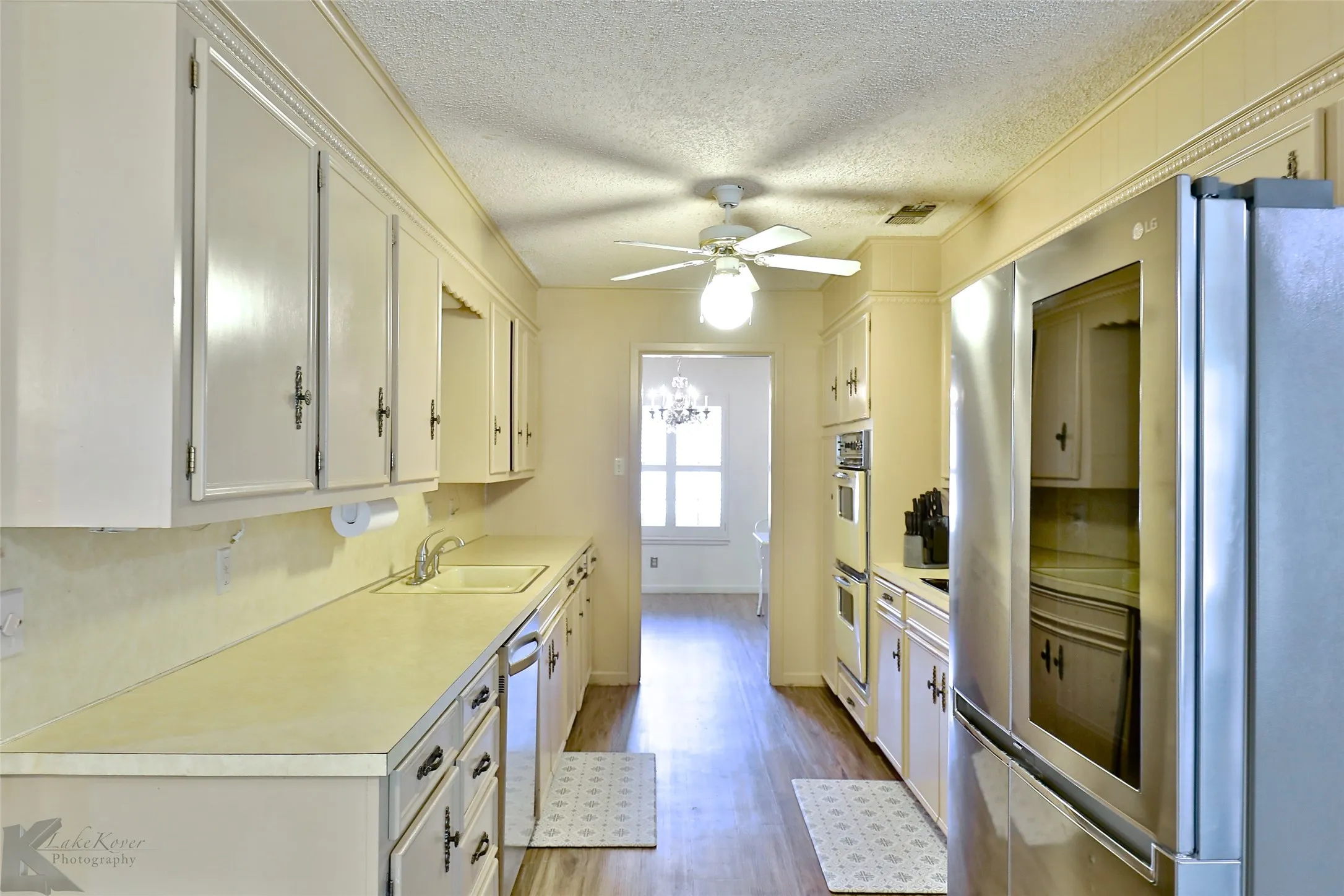 Single Family Residence For Rent in Taylor County , 2810 Arrowhead Drive, Abilene, Texas 79606, 4 Bedroom, 2 Bathroom, 2 Garage spaces, 2,261 Sqft, built in 1972, mls#21349039, Real Estate Agent in Abilene, Homes For Rent in Taylor county, Homes For Rent in Abilene, Realtor in Abilene Texas, Real Estate Brokerage Independent Realty Texas, Luminita Cordes Realtor