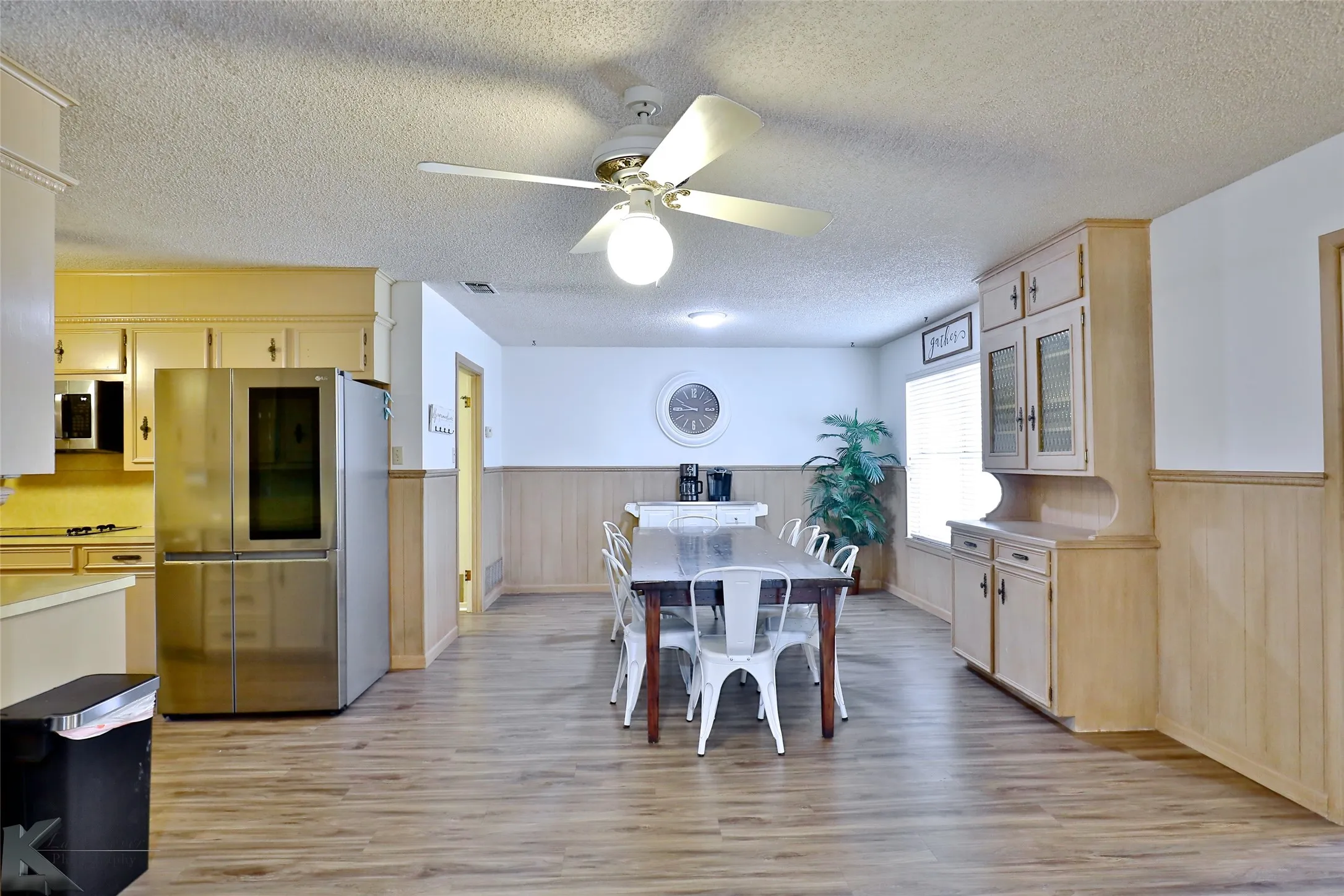 Single Family Residence For Rent in Taylor County , 2810 Arrowhead Drive, Abilene, Texas 79606, 4 Bedroom, 2 Bathroom, 2 Garage spaces, 2,261 Sqft, built in 1972, mls#21349039, Real Estate Agent in Abilene, Homes For Rent in Taylor county, Homes For Rent in Abilene, Realtor in Abilene Texas, Real Estate Brokerage Independent Realty Texas, Luminita Cordes Realtor