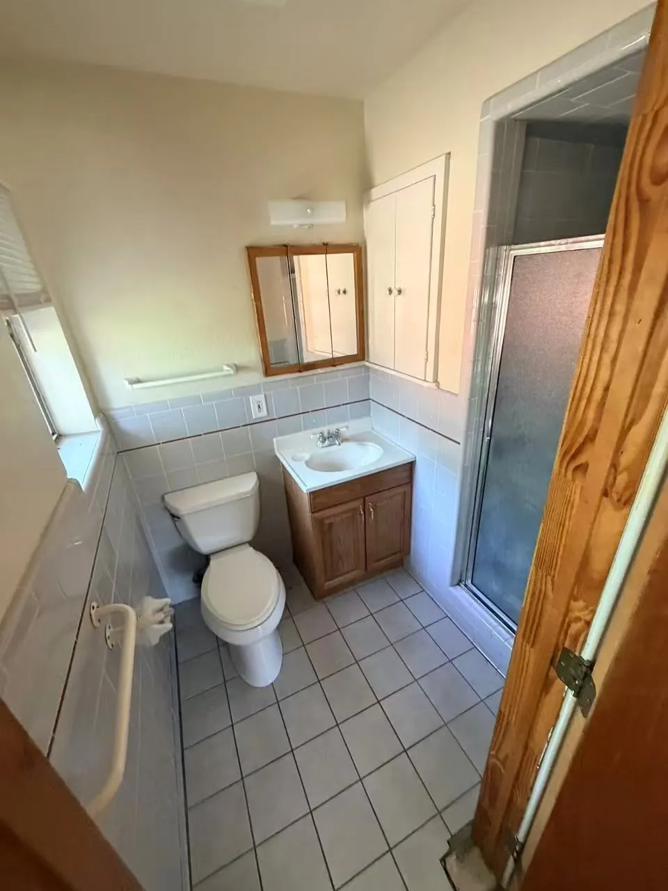 Single Family Residence For Rent in Dallas County , 413 Frances Way, Richardson, Texas 75081, 4 Bedroom, 2 Bathroom, 2 Garage spaces, 1,399 Sqft, built in 1955, Price $2,100, mls#21351125, Real Estate Agent in Richardson, Homes For Rent in Dallas county, Homes For Rent in Richardson, Realtor in Richardson Texas, Real Estate Brokerage Independent Realty Texas, Luminita Cordes Realtor