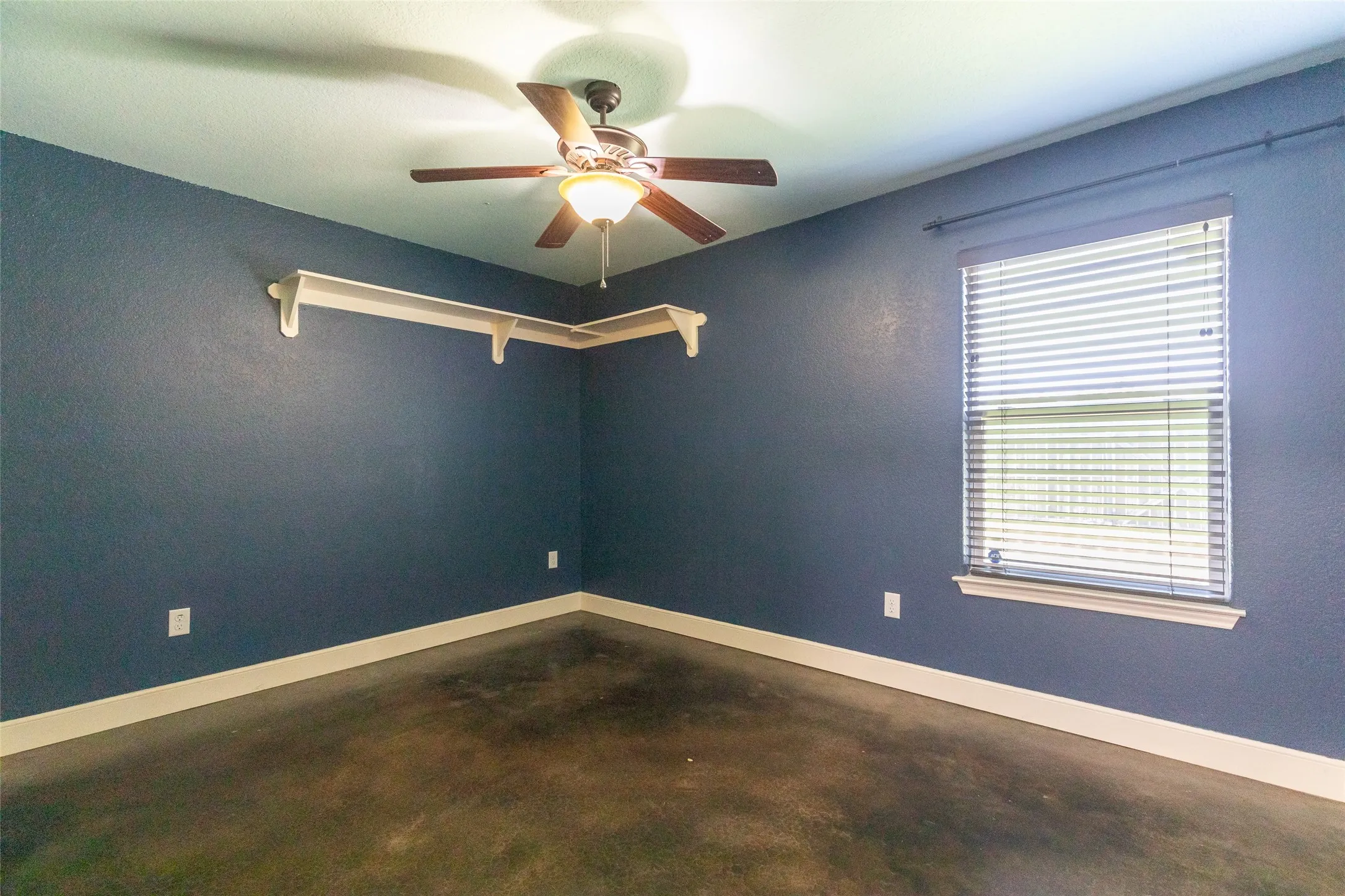 Single Family Residence For Sale in Taylor County , 7902 Tuscany Drive, Abilene, Texas 79606, 3 Bedroom, 2 Bathroom, 2 Garage spaces, 1,630 Sqft, built in 2014, mls#21350878, Real Estate Agent in Abilene, Homes For Sale in Taylor county, Homes For Sale in Abilene, Realtor in Abilene Texas, Real Estate Brokerage Independent Realty Texas, Luminita Cordes Realtor