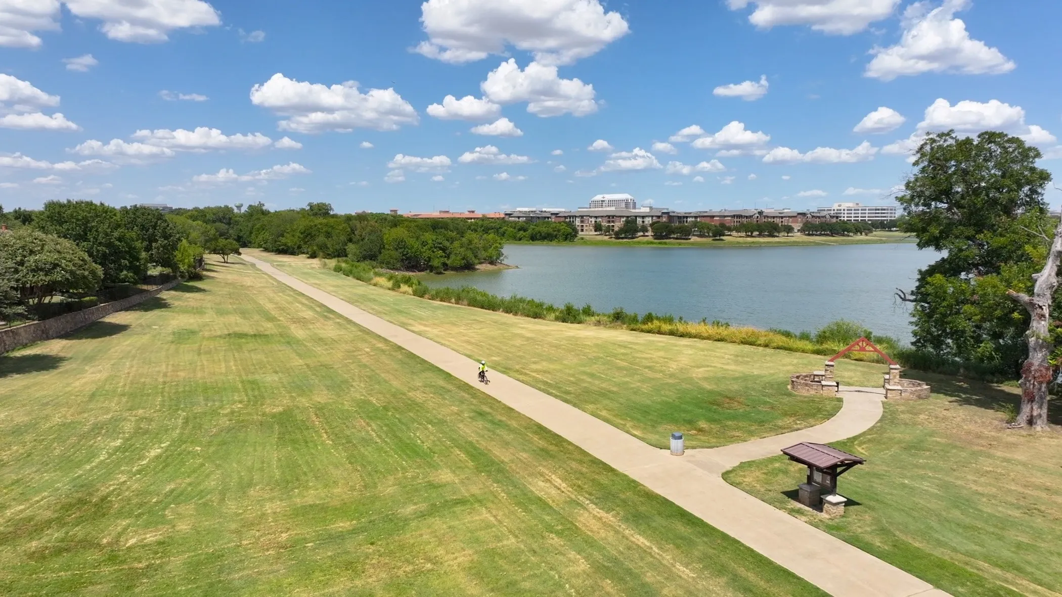 Single Family Residence For Sale in Dallas County , 1616 Camino Lago, Irving, Texas 75039, 4 Bedroom, 4 Bathroom, 2 Garage spaces, 3,800 Sqft, built in 2008, mls#21350972, Real Estate Agent in Irving, Homes For Sale in Dallas county, Homes For Sale in Irving, Realtor in Irving Texas, Real Estate Brokerage Independent Realty Texas, Luminita Cordes Realtor