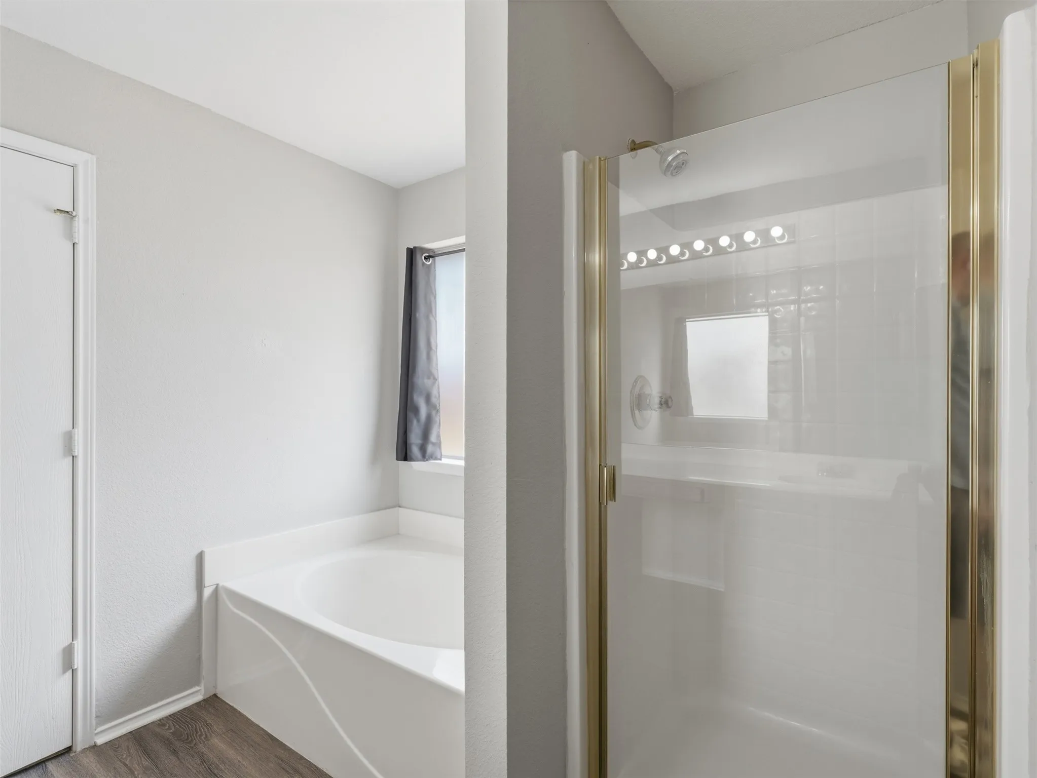 Single Family Residence For Sale in Dallas County , 1125 Urban Drive, De Soto, Texas 75115, 7 Bedroom, 4 Bathroom, 2 Garage spaces, 2,932 Sqft, built in 2000, mls#21351101, Real Estate Agent in De Soto, Homes For Sale in Dallas county, Homes For Sale in De Soto, Realtor in De Soto Texas, Real Estate Brokerage Independent Realty Texas, Luminita Cordes Realtor