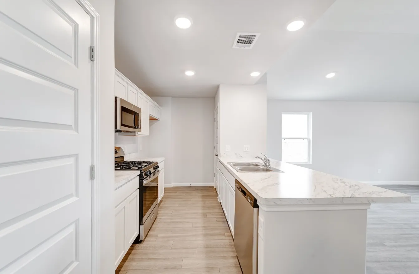 Single Family Residence For Sale in Smith County , 2557 Border Avenue, Tyler, Texas 75702, 3 Bedroom, 2 Bathroom, Garage spaces, 1,033 Sqft, built in 2026, mls#21351131, Real Estate Agent in Tyler, Homes For Sale in Smith county, Homes For Sale in Tyler, Realtor in Tyler Texas, Real Estate Brokerage Independent Realty Texas, Luminita Cordes Realtor