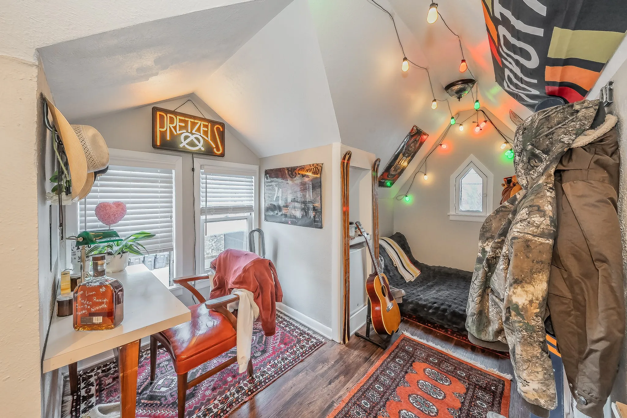 Single Family Residence For Sale in Tarrant County , 3257 Greene Avenue, Fort Worth, Texas 76109, 3 Bedroom, 2 Bathroom, 3 Garage spaces, 2,224 Sqft, built in 1932, Price $621,500, mls#21349198, Real Estate Agent in Fort Worth, Homes For Sale in Tarrant county, Homes For Sale in Fort Worth, Realtor in Fort Worth Texas, Real Estate Brokerage Independent Realty Texas, Luminita Cordes Realtor