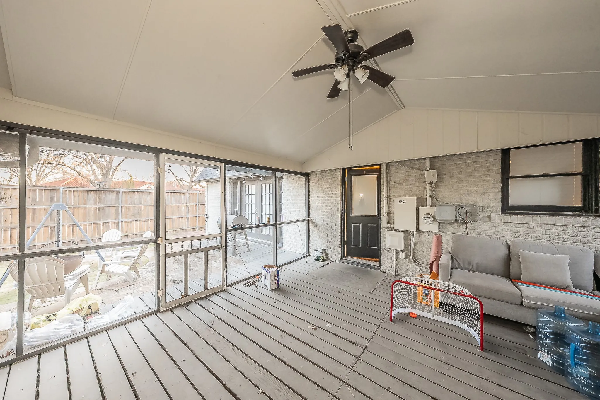 Single Family Residence For Sale in Tarrant County , 3257 Greene Avenue, Fort Worth, Texas 76109, 3 Bedroom, 2 Bathroom, 3 Garage spaces, 2,224 Sqft, built in 1932, Price $621,500, mls#21349198, Real Estate Agent in Fort Worth, Homes For Sale in Tarrant county, Homes For Sale in Fort Worth, Realtor in Fort Worth Texas, Real Estate Brokerage Independent Realty Texas, Luminita Cordes Realtor