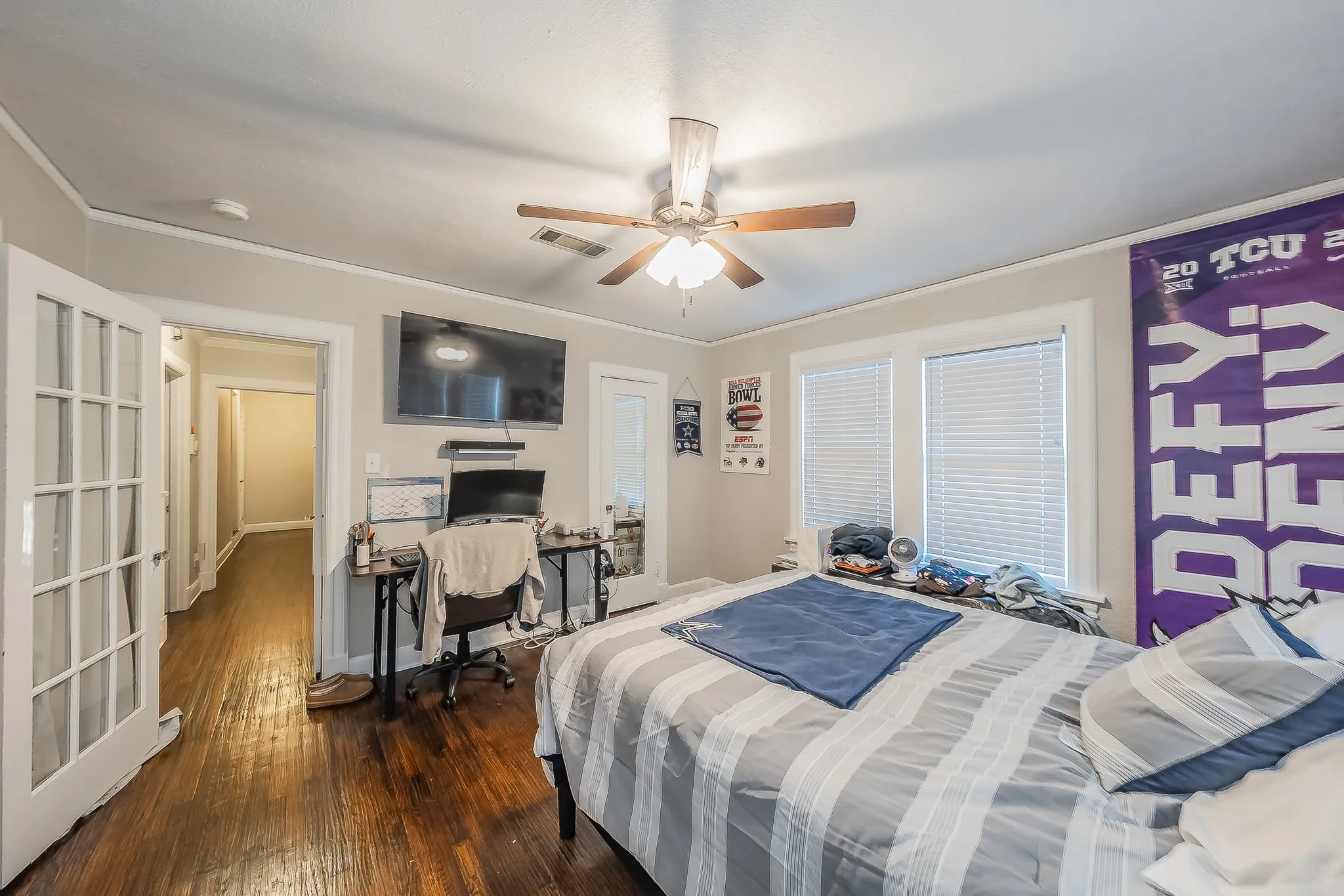 Single Family Residence For Sale in Tarrant County , 3257 Greene Avenue, Fort Worth, Texas 76109, 3 Bedroom, 2 Bathroom, 3 Garage spaces, 2,224 Sqft, built in 1932, Price $621,500, mls#21349198, Real Estate Agent in Fort Worth, Homes For Sale in Tarrant county, Homes For Sale in Fort Worth, Realtor in Fort Worth Texas, Real Estate Brokerage Independent Realty Texas, Luminita Cordes Realtor
