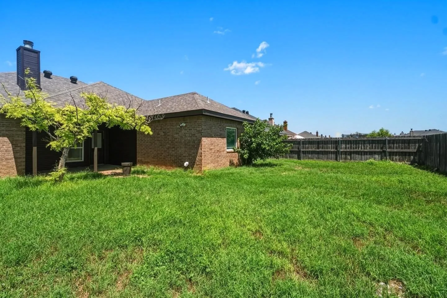 Single Family Residence For Sale in Taylor County , 5117 Spring Creek Road, Abilene, Texas 79602, 3 Bedroom, 2 Bathroom, 2 Garage spaces, 1,518 Sqft, built in 2011, mls#21351144, Real Estate Agent in Abilene, Homes For Sale in Taylor county, Homes For Sale in Abilene, Realtor in Abilene Texas, Real Estate Brokerage Independent Realty Texas, Luminita Cordes Realtor