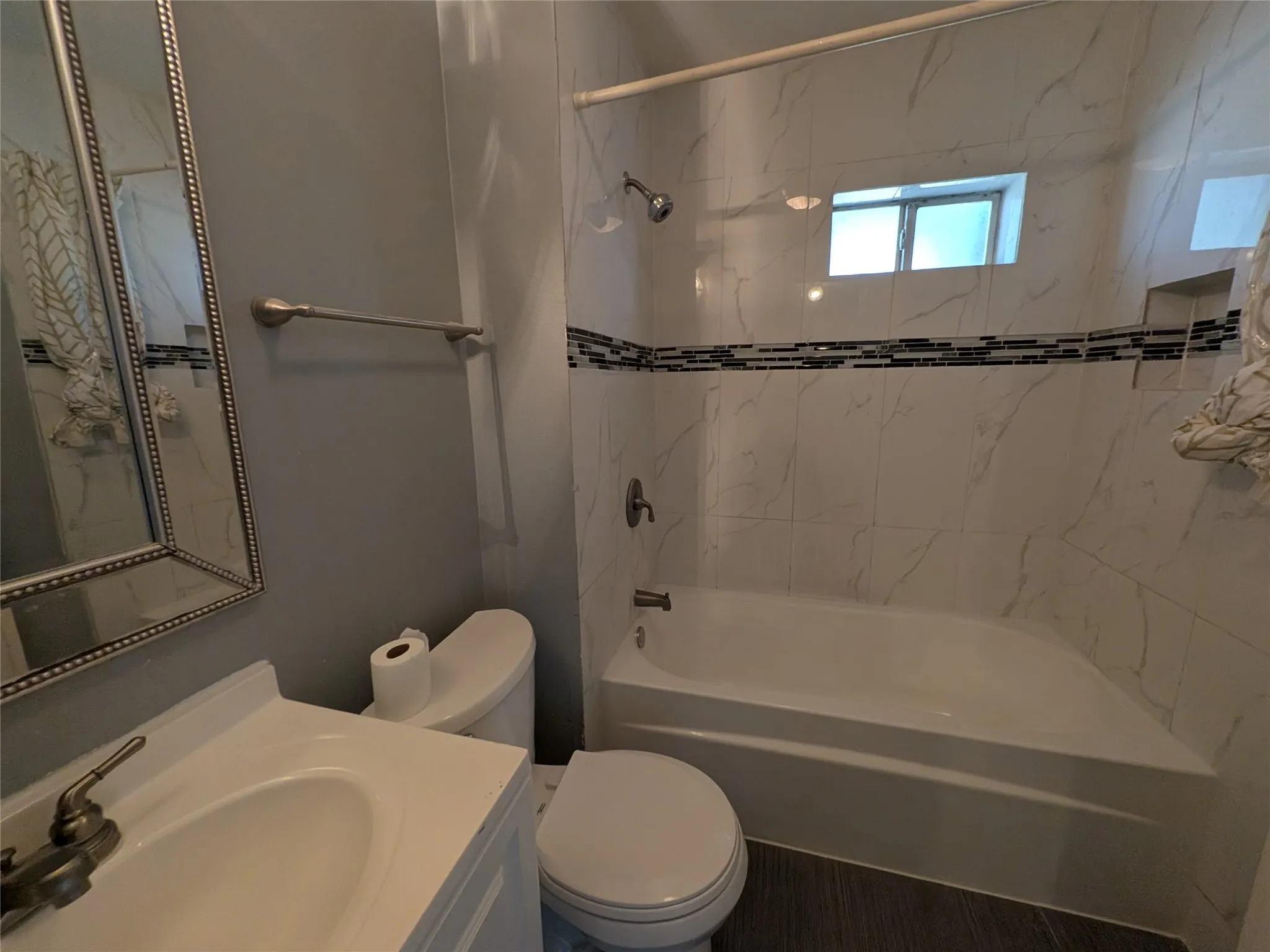Single Family Residence For Sale in Dallas County , 2407 El Capitan Drive, Dallas, Texas 75228, 3 Bedroom, 1 Bathroom, Garage spaces, 1,200 Sqft, built in 1955, mls#21351143, Real Estate Agent in Dallas, Homes For Sale in Dallas county, Homes For Sale in Dallas, Realtor in Dallas Texas, Real Estate Brokerage Independent Realty Texas, Luminita Cordes Realtor