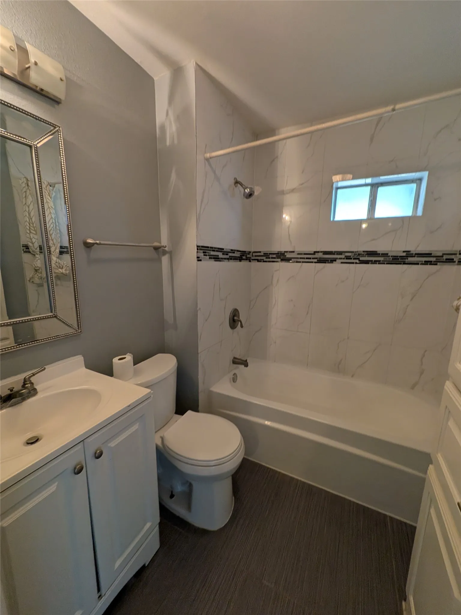 Single Family Residence For Sale in Dallas County , 2407 El Capitan Drive, Dallas, Texas 75228, 3 Bedroom, 1 Bathroom, Garage spaces, 1,200 Sqft, built in 1955, mls#21351143, Real Estate Agent in Dallas, Homes For Sale in Dallas county, Homes For Sale in Dallas, Realtor in Dallas Texas, Real Estate Brokerage Independent Realty Texas, Luminita Cordes Realtor