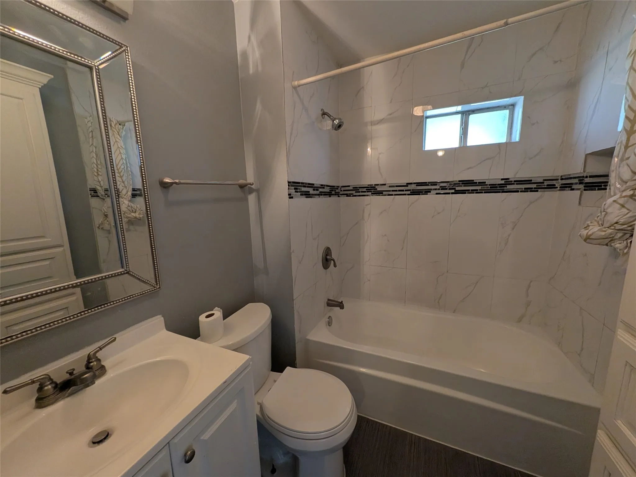 Single Family Residence For Sale in Dallas County , 2407 El Capitan Drive, Dallas, Texas 75228, 3 Bedroom, 1 Bathroom, Garage spaces, 1,200 Sqft, built in 1955, mls#21351143, Real Estate Agent in Dallas, Homes For Sale in Dallas county, Homes For Sale in Dallas, Realtor in Dallas Texas, Real Estate Brokerage Independent Realty Texas, Luminita Cordes Realtor