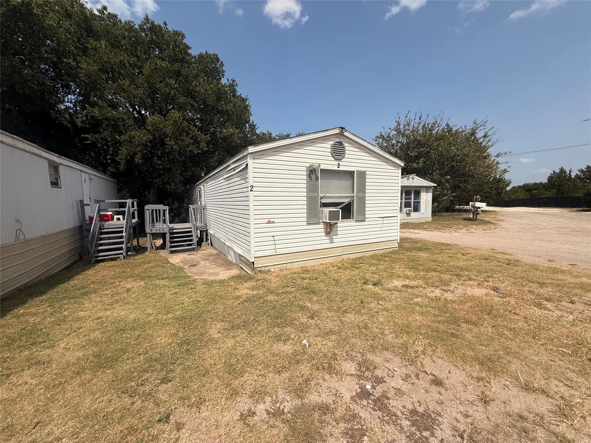 Mobile Home For Rent in Dallas County , 541 Simmons Way 2, Cedar Hill, Texas 75104, 3 Bedroom, 2 Bathroom, Garage spaces, 1,216 Sqft, built in 1999, mls#21350388, Real Estate Agent in Cedar Hill, Homes For Rent in Dallas county, Homes For Rent in Cedar Hill, Realtor in Cedar Hill Texas, Real Estate Brokerage Independent Realty Texas, Luminita Cordes Realtor