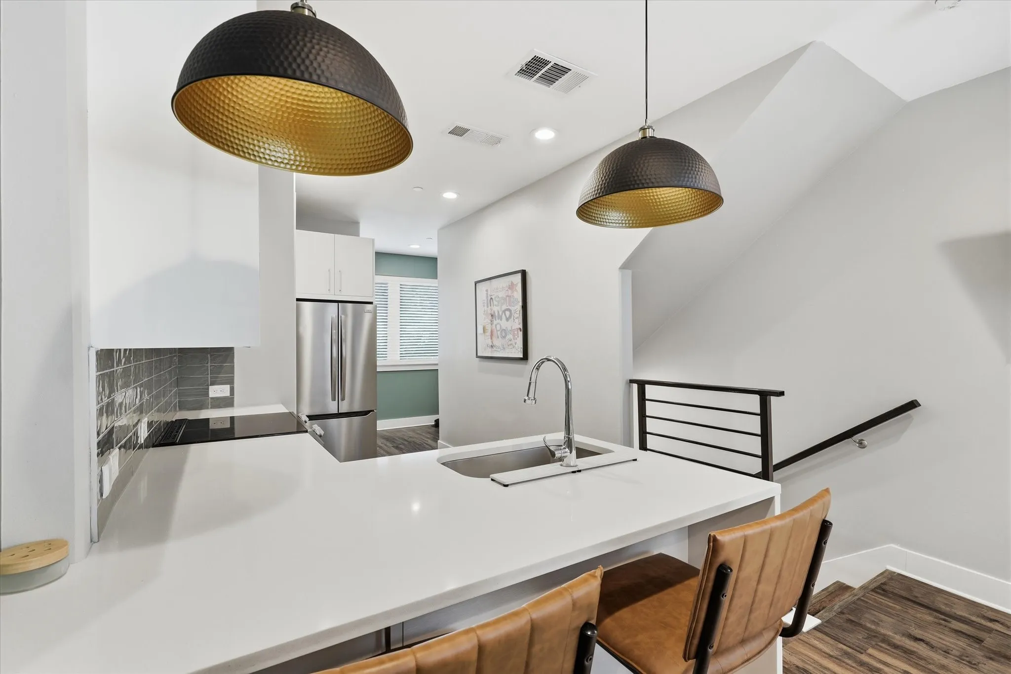 Condominium For Sale in Tarrant County , 1118 Galveston Avenue 5, Fort Worth, Texas 76104, 1 Bedroom, 2 Bathroom, 1 Garage spaces, 1,130 Sqft, built in 2021, mls#21339722, Real Estate Agent in Fort Worth, Homes For Sale in Tarrant county, Homes For Sale in Fort Worth, Realtor in Fort Worth Texas, Real Estate Brokerage Independent Realty Texas, Luminita Cordes Realtor