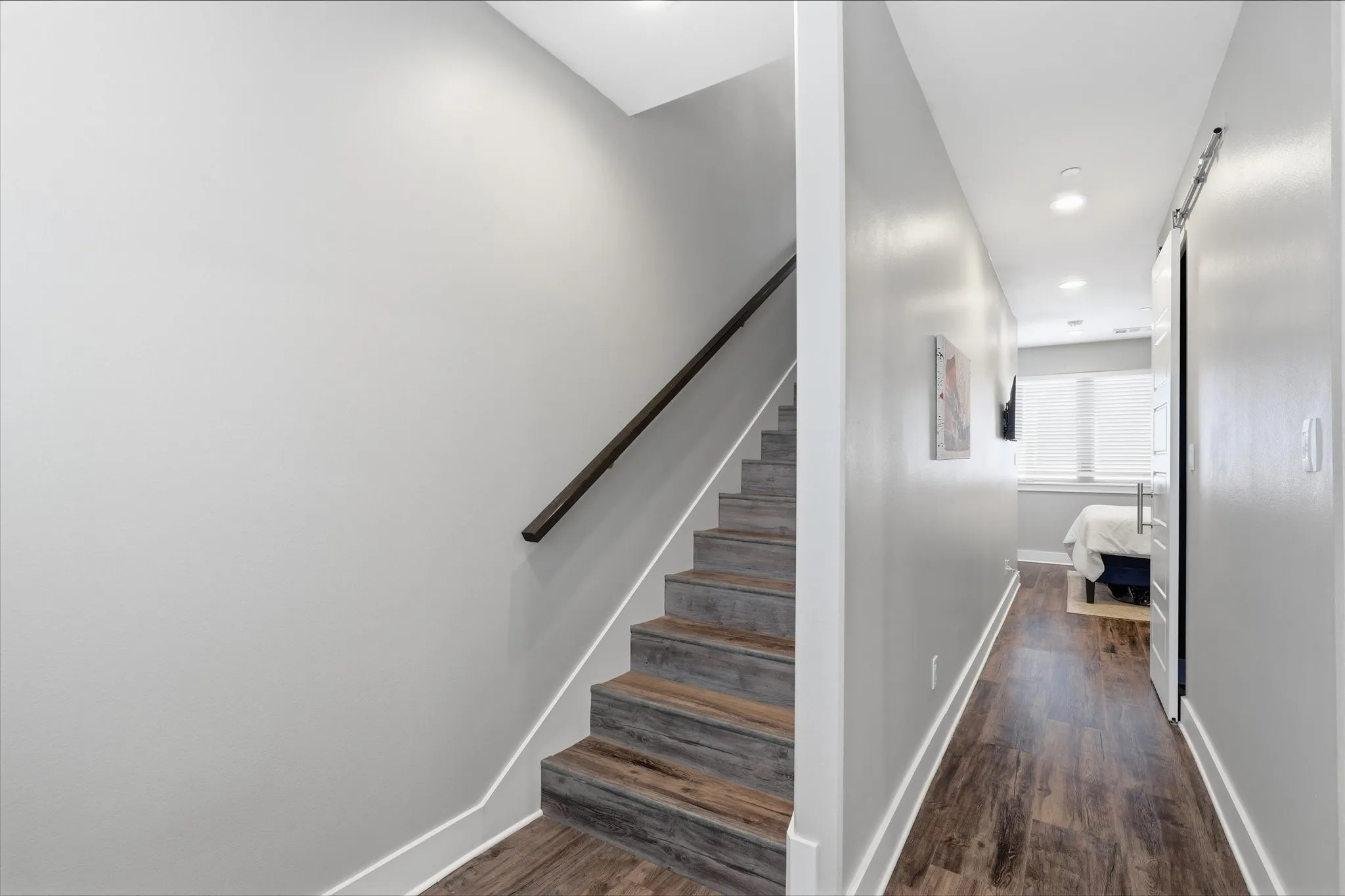 Condominium For Sale in Tarrant County , 1118 Galveston Avenue 5, Fort Worth, Texas 76104, 1 Bedroom, 2 Bathroom, 1 Garage spaces, 1,130 Sqft, built in 2021, mls#21339722, Real Estate Agent in Fort Worth, Homes For Sale in Tarrant county, Homes For Sale in Fort Worth, Realtor in Fort Worth Texas, Real Estate Brokerage Independent Realty Texas, Luminita Cordes Realtor