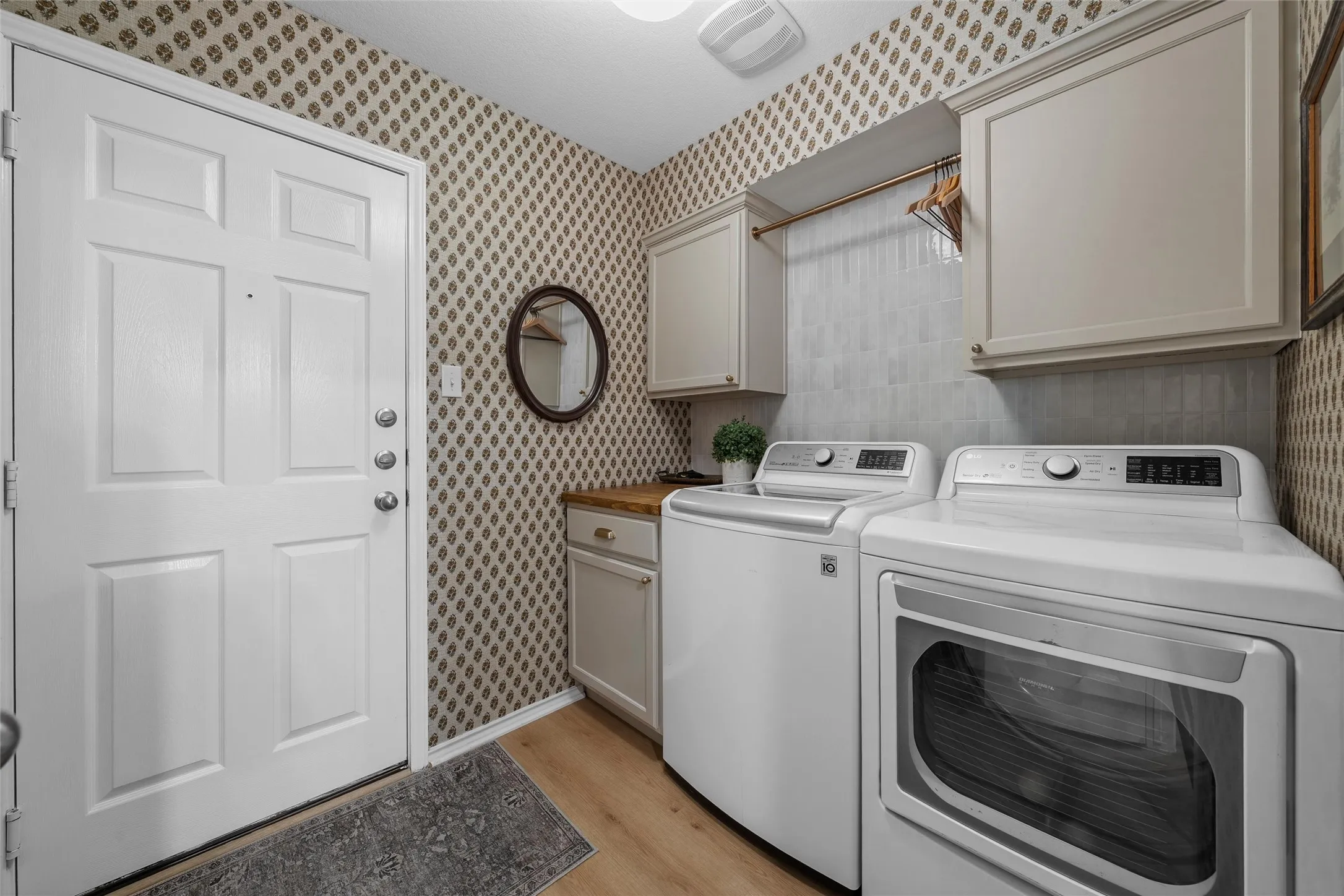 Single Family Residence For Sale in Mc Lennan County , 3204 Autry Road, Waco, Texas 76655, 3 Bedroom, 2 Bathroom, 2 Garage spaces, 1,728 Sqft, built in 2021, mls#21349844, Real Estate Agent in Waco, Homes For Sale in Mc Lennan county, Homes For Sale in Waco, Realtor in Waco Texas, Real Estate Brokerage Independent Realty Texas, Luminita Cordes Realtor