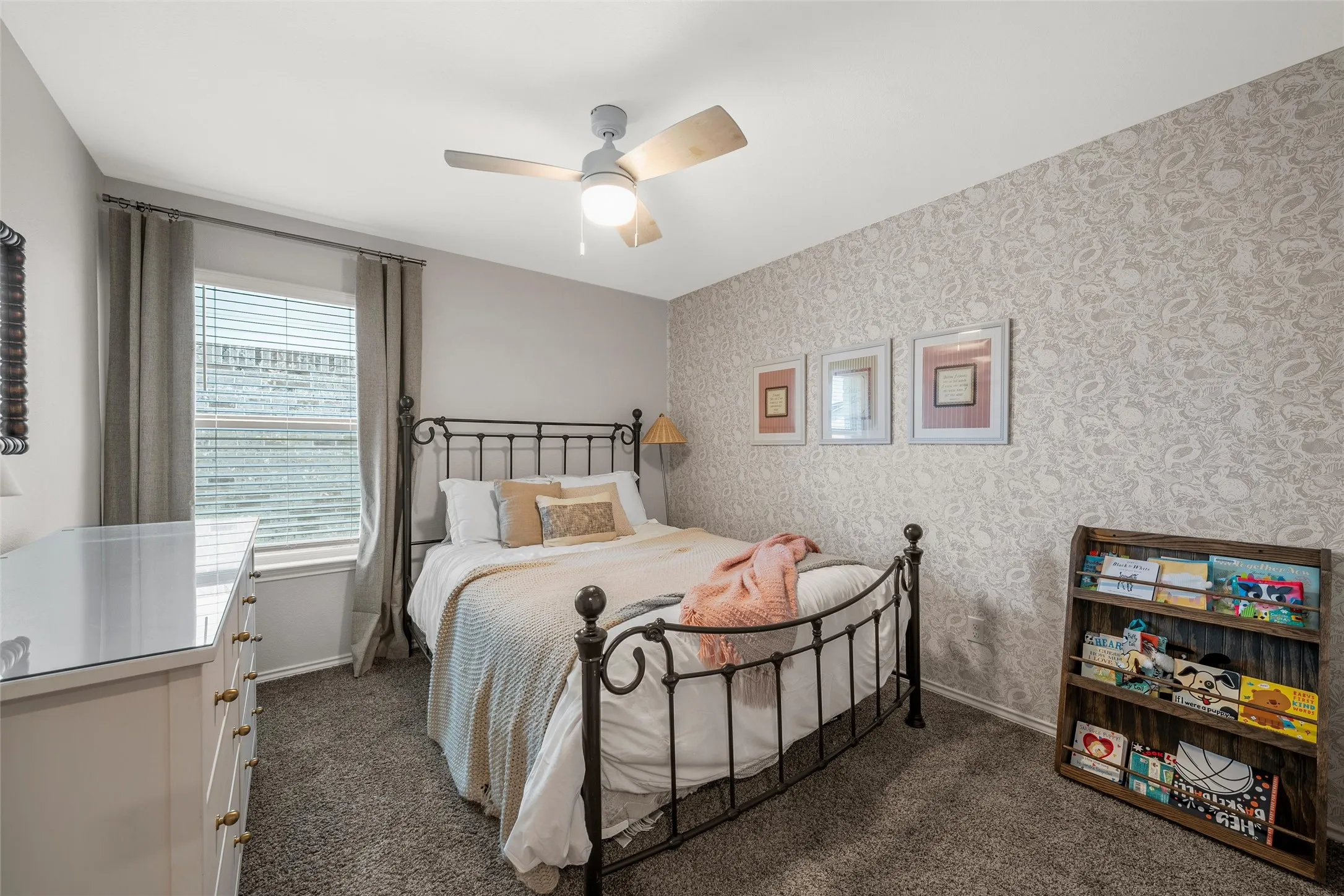 Single Family Residence For Sale in Mc Lennan County , 3204 Autry Road, Waco, Texas 76655, 3 Bedroom, 2 Bathroom, 2 Garage spaces, 1,728 Sqft, built in 2021, mls#21349844, Real Estate Agent in Waco, Homes For Sale in Mc Lennan county, Homes For Sale in Waco, Realtor in Waco Texas, Real Estate Brokerage Independent Realty Texas, Luminita Cordes Realtor