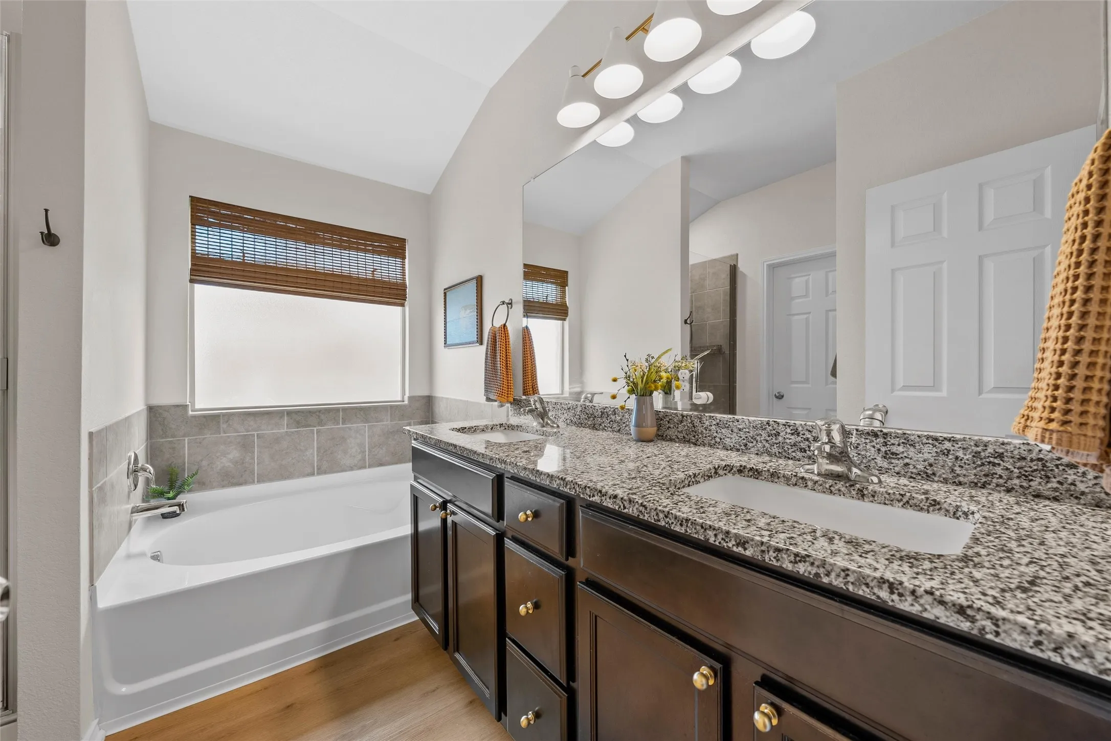 Single Family Residence For Sale in Mc Lennan County , 3204 Autry Road, Waco, Texas 76655, 3 Bedroom, 2 Bathroom, 2 Garage spaces, 1,728 Sqft, built in 2021, mls#21349844, Real Estate Agent in Waco, Homes For Sale in Mc Lennan county, Homes For Sale in Waco, Realtor in Waco Texas, Real Estate Brokerage Independent Realty Texas, Luminita Cordes Realtor