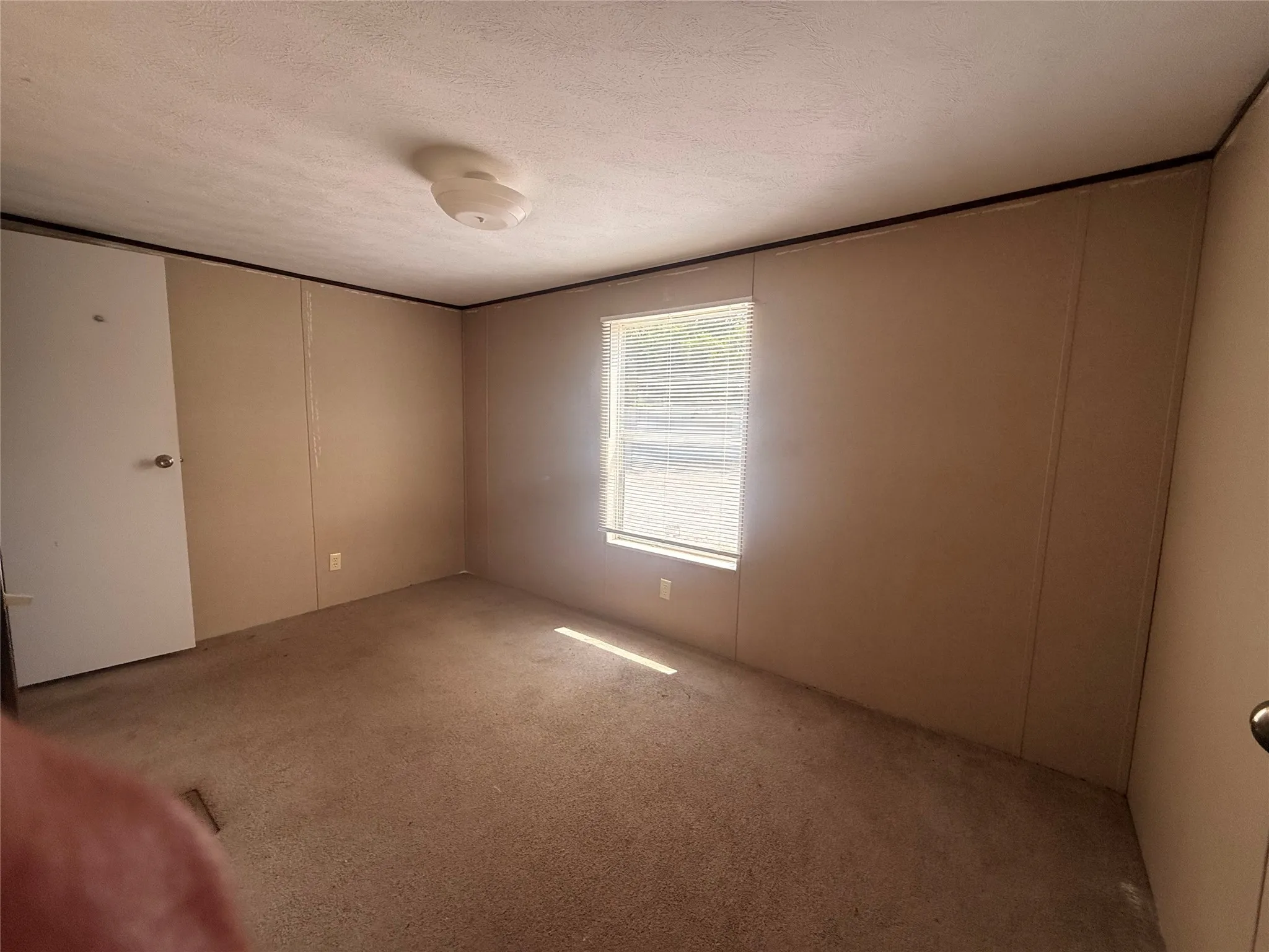 Mobile Home For Rent in Dallas County , 541 Simmons Way 9A, Cedar Hill, Texas 75104, 3 Bedroom, 2 Bathroom, Garage spaces, 896 Sqft, built in 2017, mls#21351190, Real Estate Agent in Cedar Hill, Homes For Rent in Dallas county, Homes For Rent in Cedar Hill, Realtor in Cedar Hill Texas, Real Estate Brokerage Independent Realty Texas, Luminita Cordes Realtor