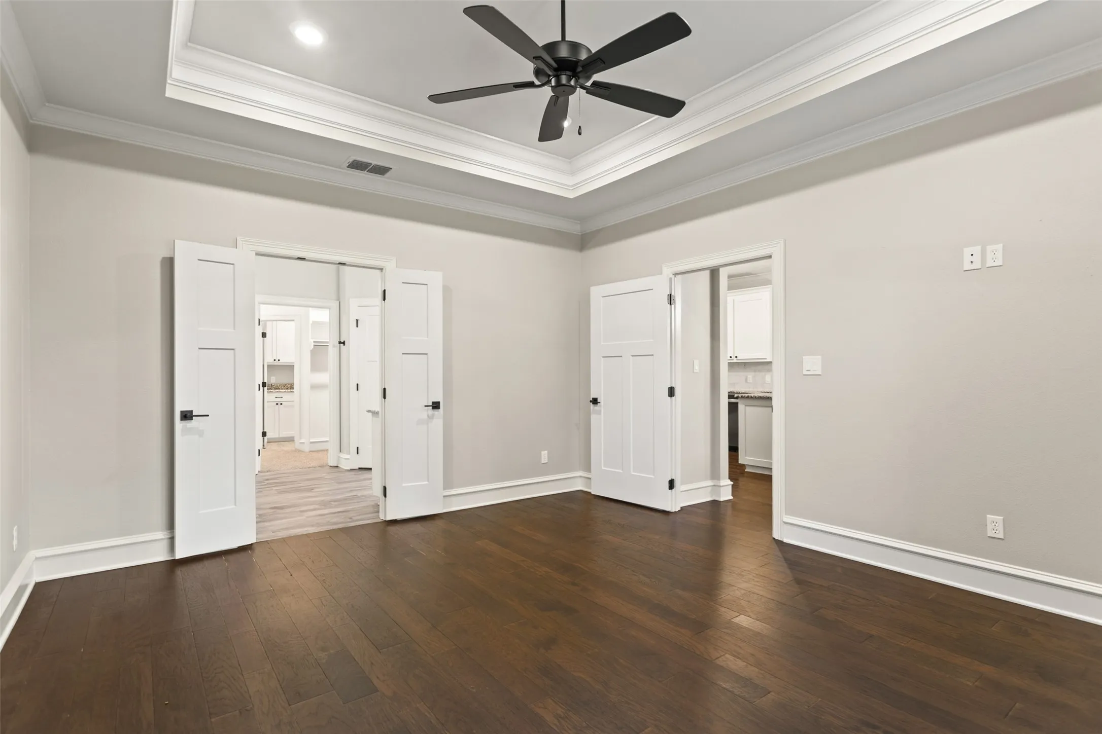 Single Family Residence For Sale in Smith County , 12109 Oak Grove Drive, Tyler, Texas 75706, 4 Bedroom, 3 Bathroom, 2 Garage spaces, 2,137 Sqft, built in 2019, mls#21351210, Real Estate Agent in Tyler, Homes For Sale in Smith county, Homes For Sale in Tyler, Realtor in Tyler Texas, Real Estate Brokerage Independent Realty Texas, Luminita Cordes Realtor
