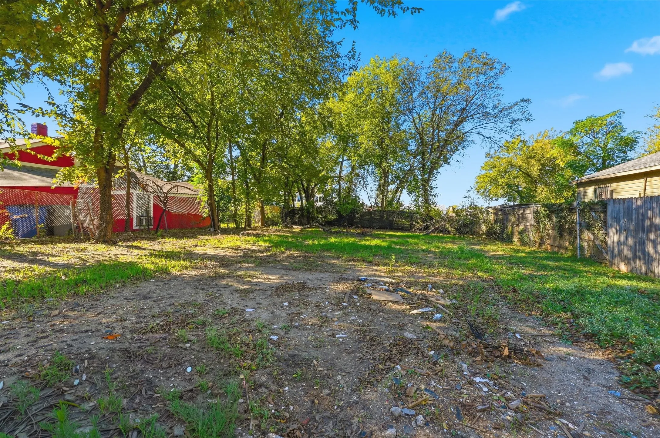 Improved Land For Sale in Dallas County , 2715 Springdale Street, Dallas, Texas 75210, 0, 0, Garage spaces, 0 Sqft, built in 1941, Price $89,900, mls#21351212, Real Estate Agent in Dallas, Homes For Sale in Dallas county, Homes For Sale in Dallas, Realtor in Dallas Texas, Real Estate Brokerage Independent Realty Texas, Luminita Cordes Realtor
