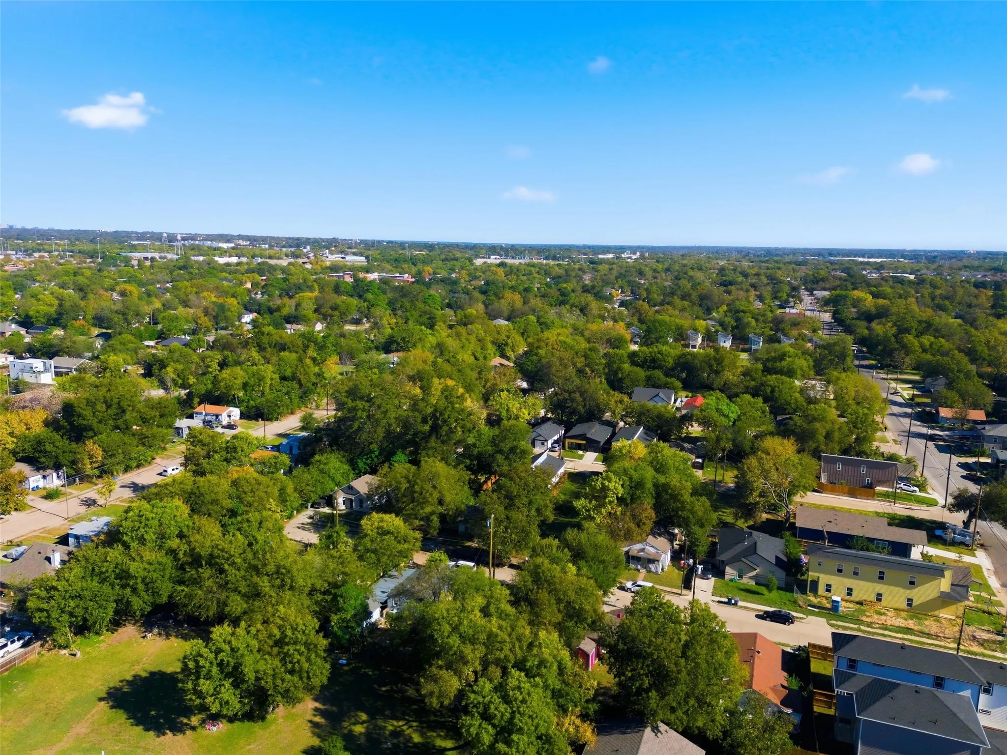Improved Land For Sale in Dallas County , 2715 Springdale Street, Dallas, Texas 75210, 0, 0, Garage spaces, 0 Sqft, built in 1941, Price $89,900, mls#21351212, Real Estate Agent in Dallas, Homes For Sale in Dallas county, Homes For Sale in Dallas, Realtor in Dallas Texas, Real Estate Brokerage Independent Realty Texas, Luminita Cordes Realtor
