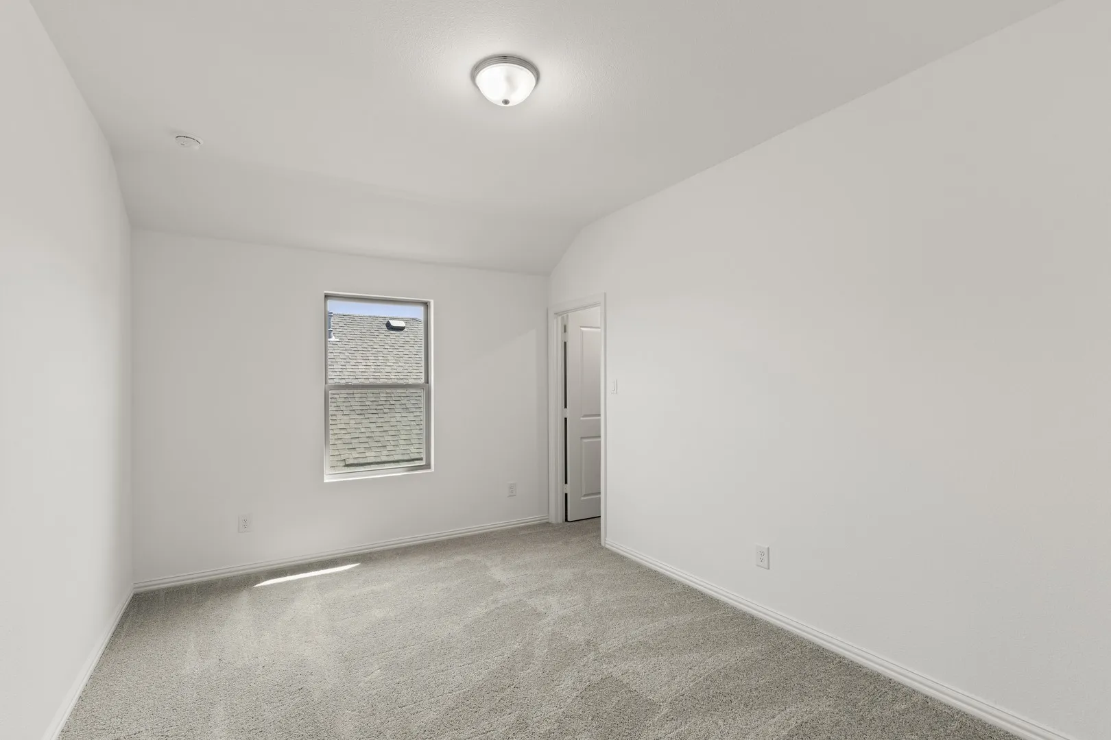 22. 761 Waterhouse Lake - Bed 3