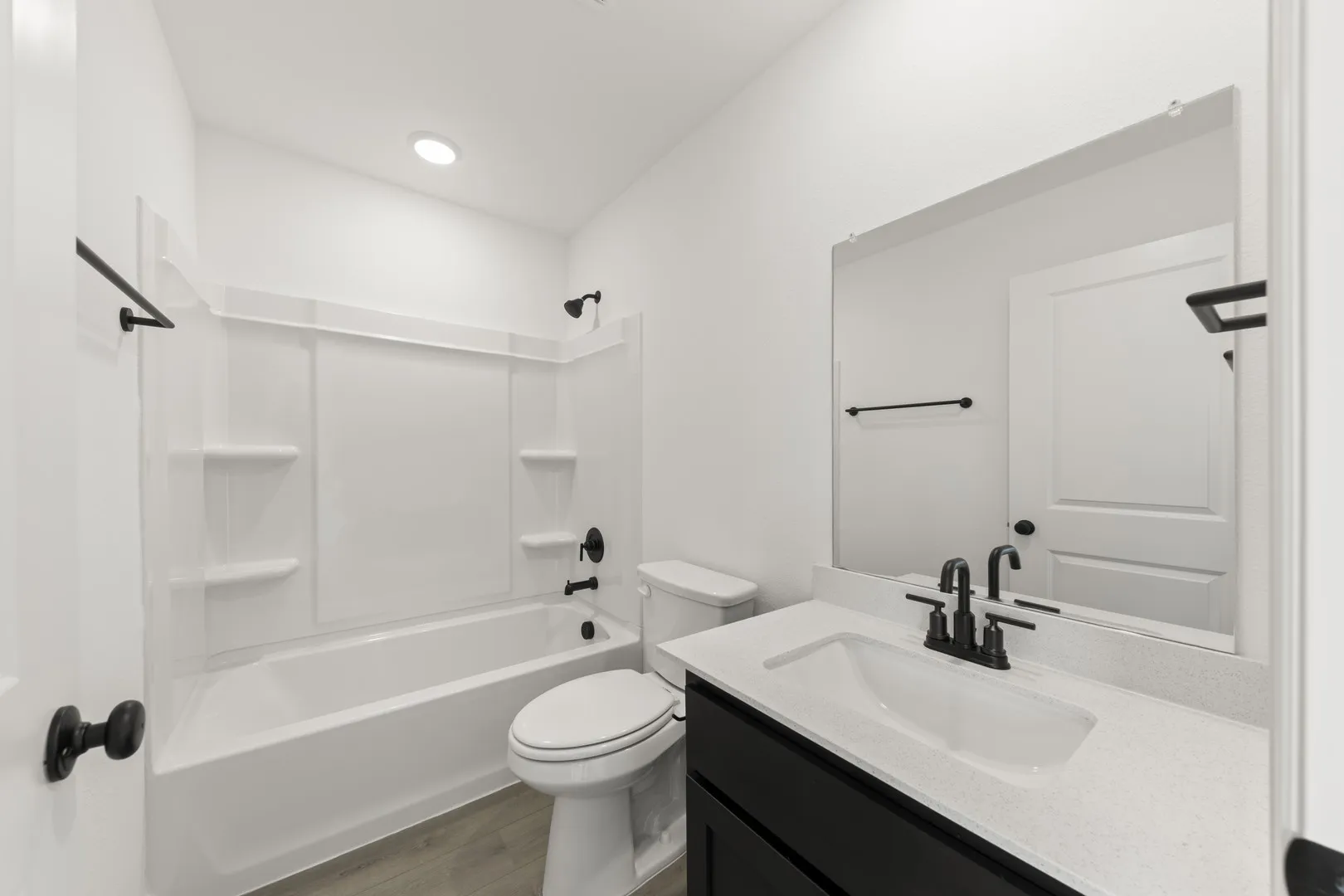 23. 761 Waterhouse Lake - 3RD Bath