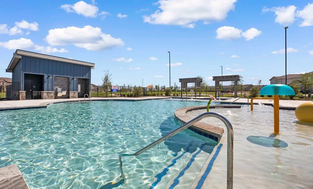 27_Coyote Meadows Community Pool