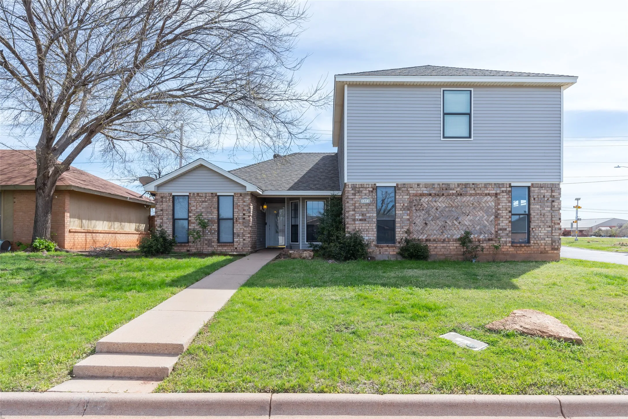 Single Family Residence For Rent in Taylor County , 8073 Bonnie Circle, Abilene, Texas 79606, 5 Bedroom, 3 Bathroom, 2 Garage spaces, 2,085 Sqft, built in 1987, mls#21348737, Real Estate Agent in Abilene, Homes For Rent in Taylor county, Homes For Rent in Abilene, Realtor in Abilene Texas, Real Estate Brokerage Independent Realty Texas, Luminita Cordes Realtor