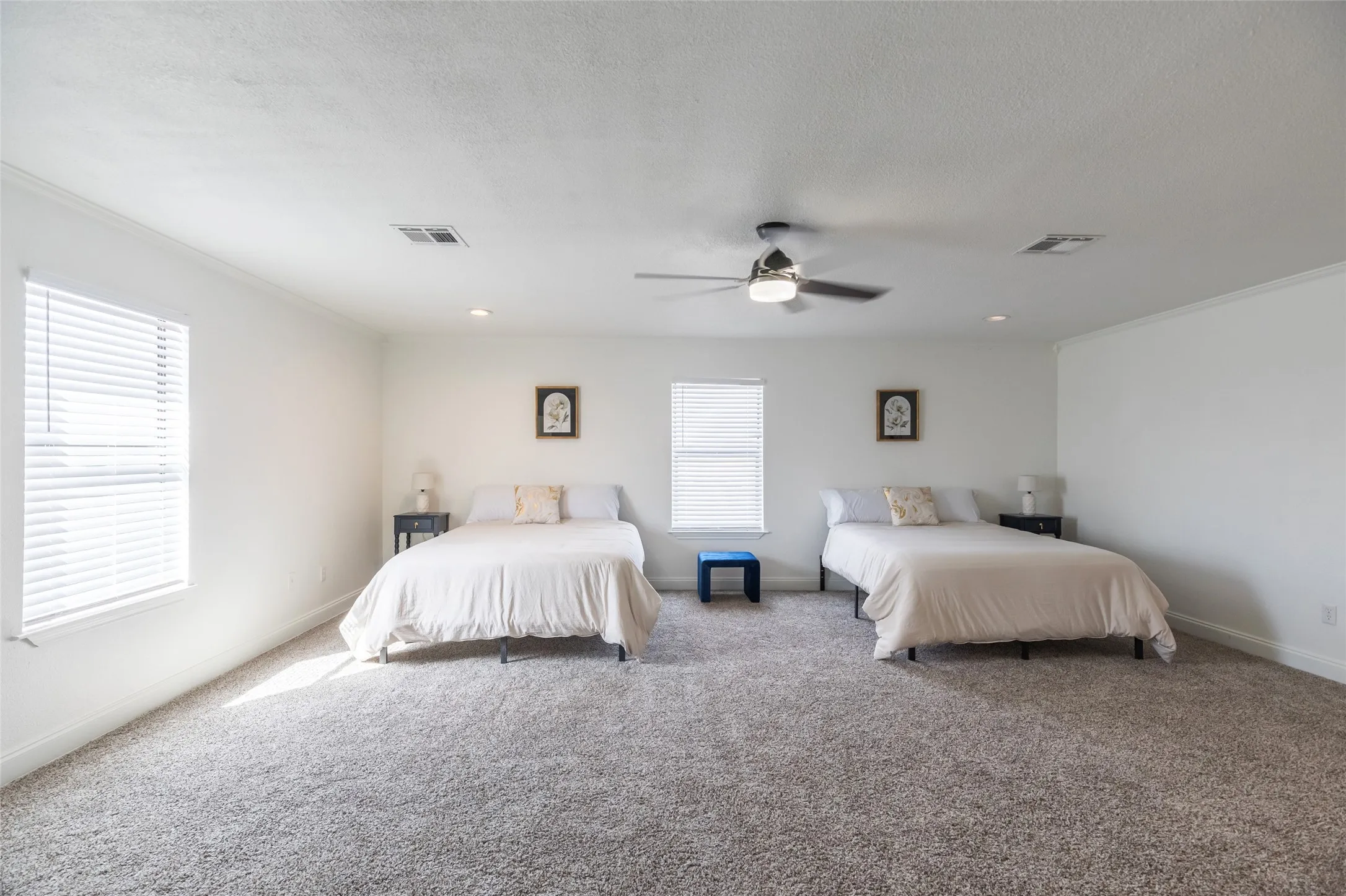 Single Family Residence For Rent in Taylor County , 8073 Bonnie Circle, Abilene, Texas 79606, 5 Bedroom, 3 Bathroom, 2 Garage spaces, 2,085 Sqft, built in 1987, mls#21348737, Real Estate Agent in Abilene, Homes For Rent in Taylor county, Homes For Rent in Abilene, Realtor in Abilene Texas, Real Estate Brokerage Independent Realty Texas, Luminita Cordes Realtor