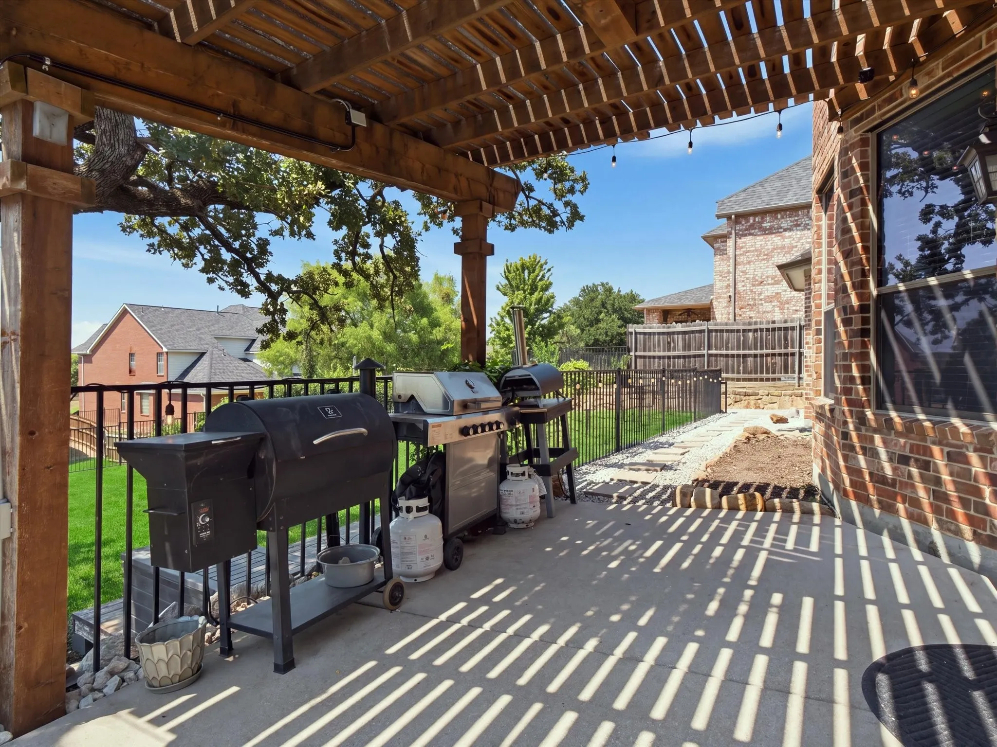 Single Family Residence For Sale in Tarrant County , 4956 Exposition Way, Fort Worth, Texas 76244, 5 Bedroom, 3 Bathroom, 2 Garage spaces, 3,443 Sqft, built in 2006, mls#21351206, Real Estate Agent in Fort Worth, Homes For Sale in Tarrant county, Homes For Sale in Fort Worth, Realtor in Fort Worth Texas, Real Estate Brokerage Independent Realty Texas, Luminita Cordes Realtor