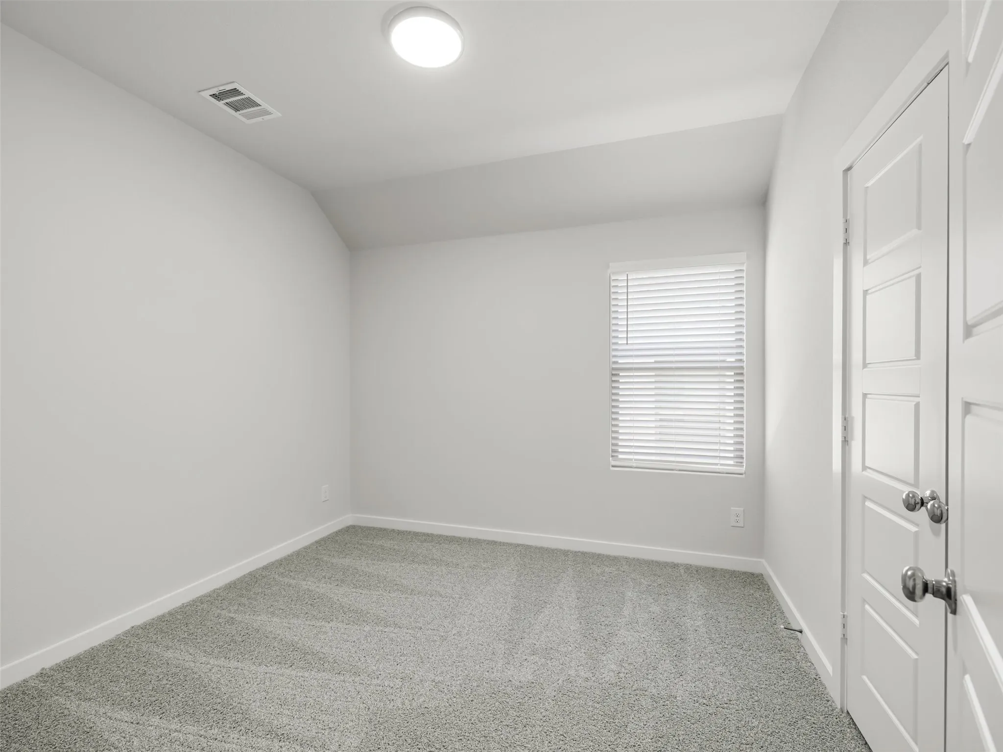 Single Family Residence For Rent in Collin County , 1136 Del Rio Drive, Lavon, Texas 75166, 4 Bedroom, 2 Bathroom, 2 Garage spaces, 1,802 Sqft, built in 2026, mls#21350146, Real Estate Agent in Lavon, Homes For Rent in Collin county, Homes For Rent in Lavon, Realtor in Lavon Texas, Real Estate Brokerage Independent Realty Texas, Luminita Cordes Realtor