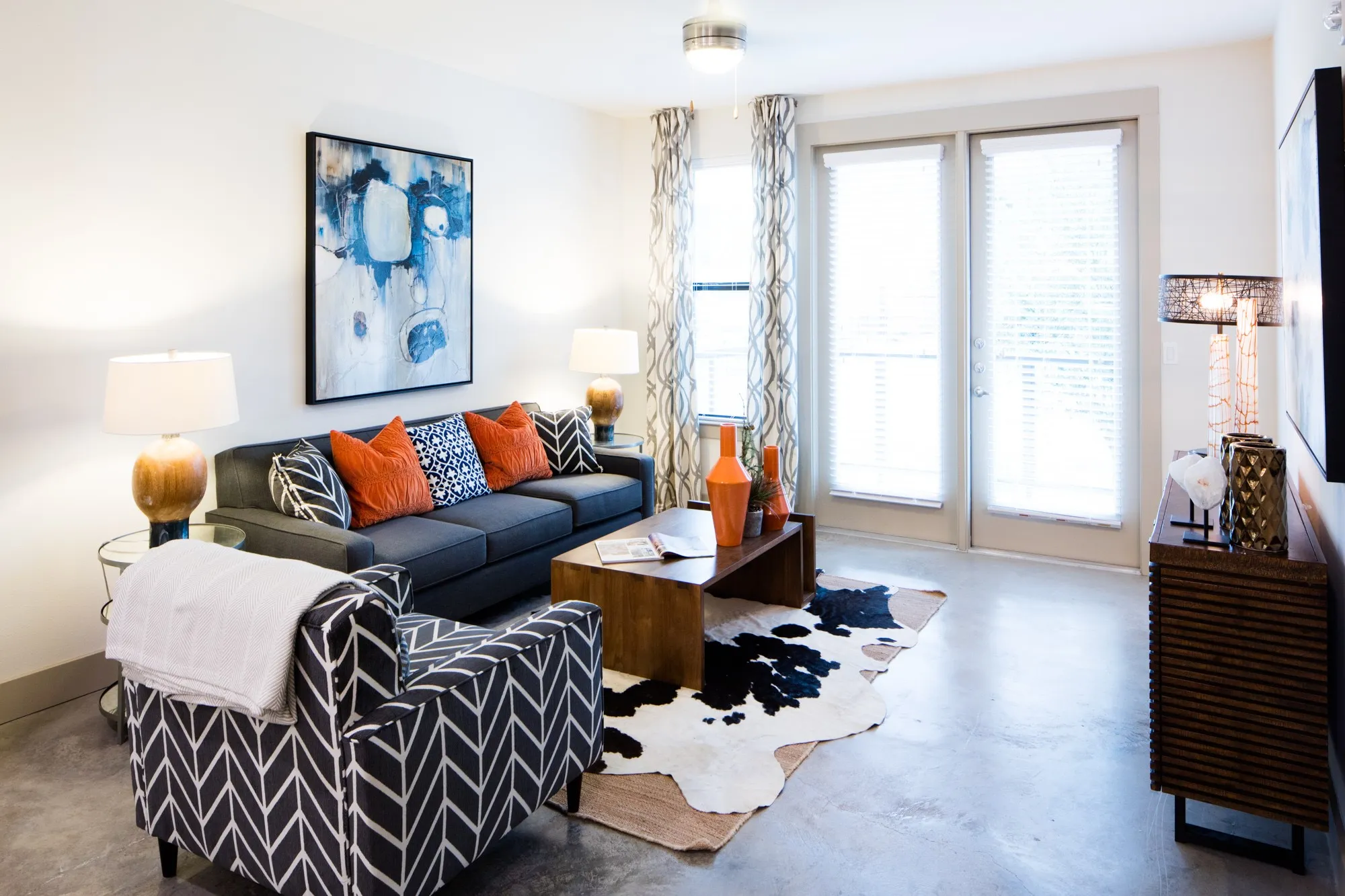Apartment For Rent in Dallas County , 4020 Gilbert Avenue 311, Dallas, Texas 75219, 2 Bedroom, 2 Bathroom, Garage spaces, 1,103 Sqft, built in 2016, mls#21351237, Real Estate Agent in Dallas, Homes For Rent in Dallas county, Homes For Rent in Dallas, Realtor in Dallas Texas, Real Estate Brokerage Independent Realty Texas, Luminita Cordes Realtor