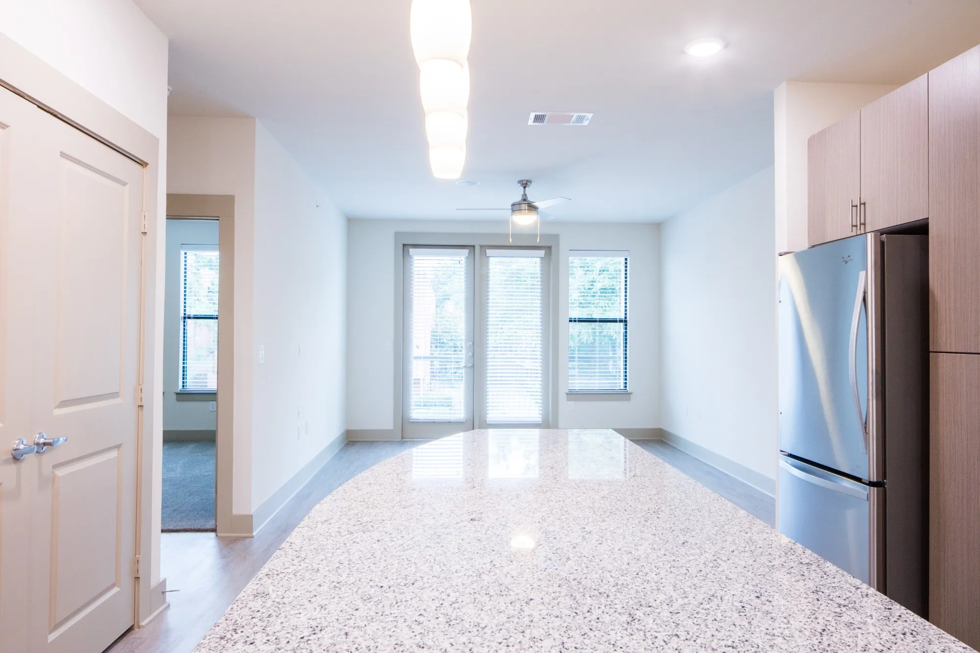 Apartment For Rent in Dallas County , 4020 Gilbert Avenue 311, Dallas, Texas 75219, 2 Bedroom, 2 Bathroom, Garage spaces, 1,103 Sqft, built in 2016, mls#21351237, Real Estate Agent in Dallas, Homes For Rent in Dallas county, Homes For Rent in Dallas, Realtor in Dallas Texas, Real Estate Brokerage Independent Realty Texas, Luminita Cordes Realtor