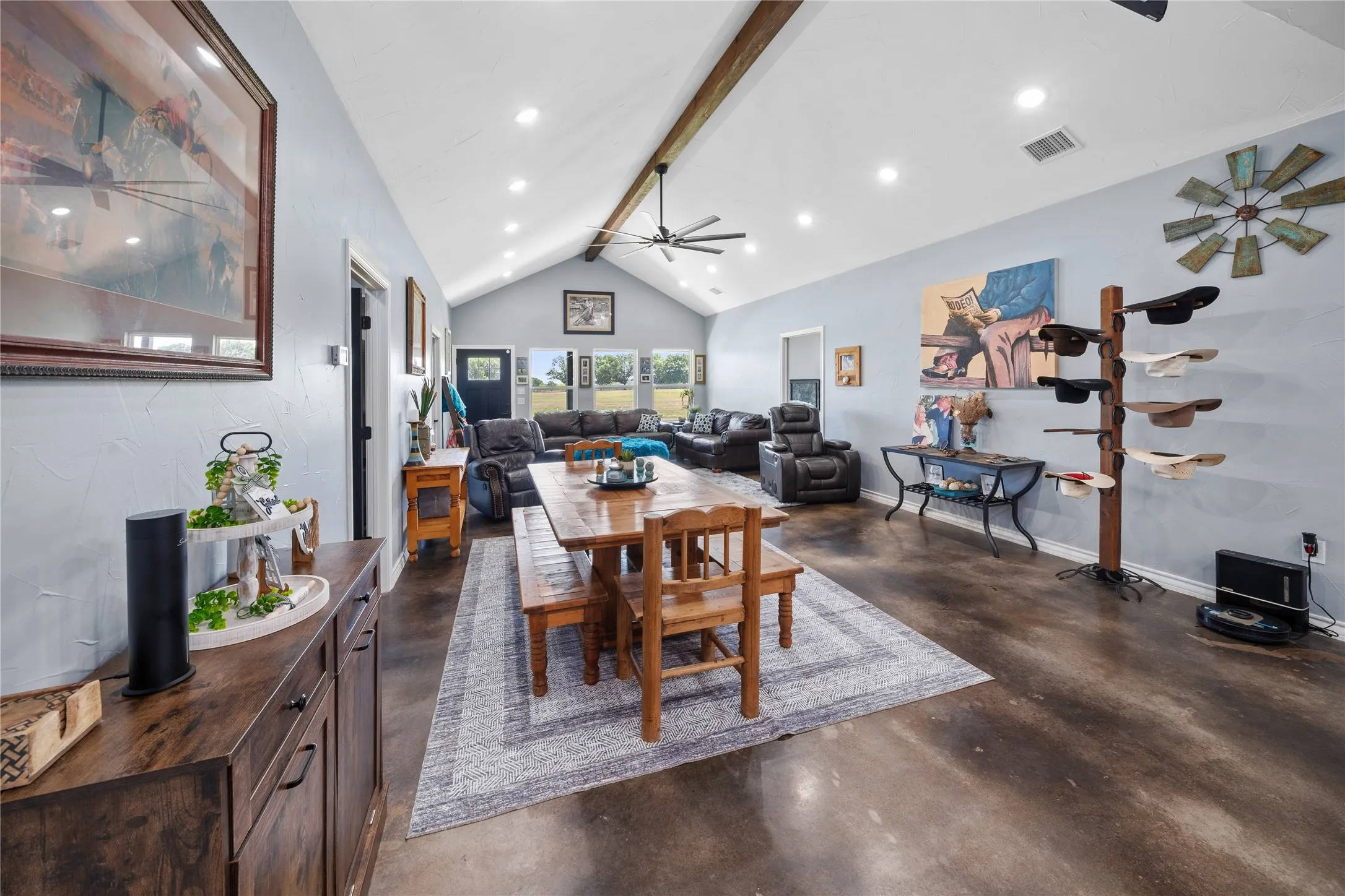 Farm For Sale in Johnson County , 1640 Blair Drive, Cleburne, Texas 76031, 5 Bedroom, 5 Bathroom, 1 Garage spaces, 4,289 Sqft, built in 1991, mls#21350757, Real Estate Agent in Cleburne, Homes For Sale in Johnson county, Homes For Sale in Cleburne, Realtor in Cleburne Texas, Real Estate Brokerage Independent Realty Texas, Luminita Cordes Realtor