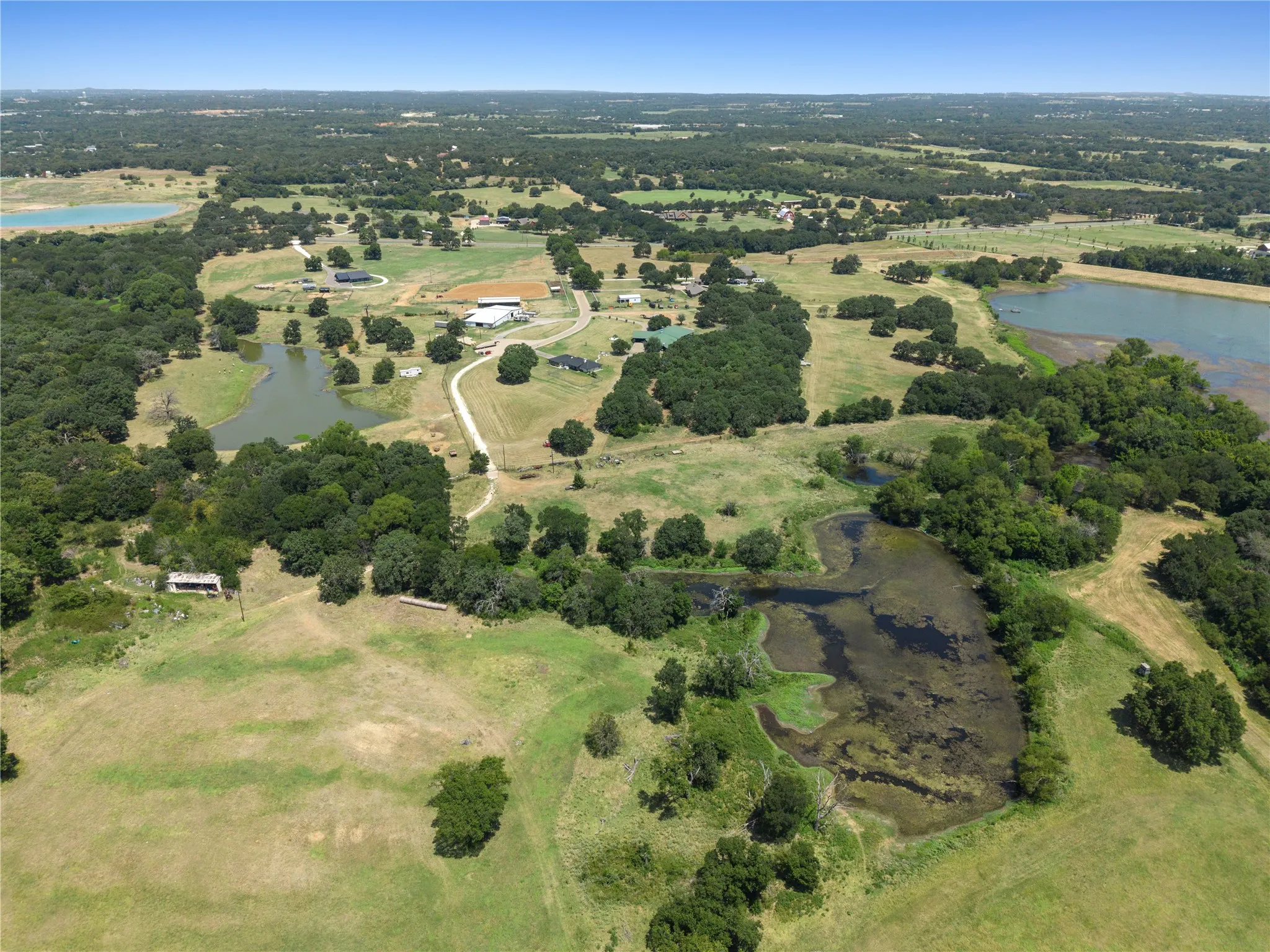 Farm For Sale in Johnson County , 1640 Blair Drive, Cleburne, Texas 76031, 5 Bedroom, 5 Bathroom, 1 Garage spaces, 4,289 Sqft, built in 1991, mls#21350757, Real Estate Agent in Cleburne, Homes For Sale in Johnson county, Homes For Sale in Cleburne, Realtor in Cleburne Texas, Real Estate Brokerage Independent Realty Texas, Luminita Cordes Realtor