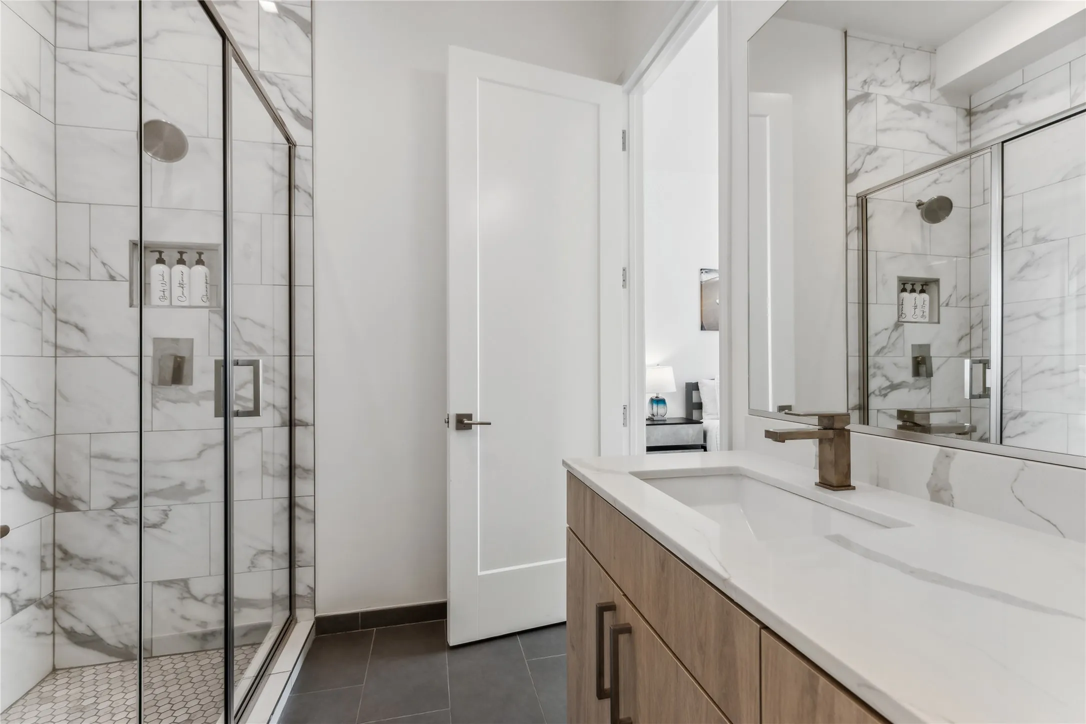 Condominium For Sale in Dallas County , 1901 S Harwood Street 301, Dallas, Texas 75215, 2 Bedroom, 2 Bathroom, Garage spaces, 1,614 Sqft, built in 2023, mls#21351207, Real Estate Agent in Dallas, Homes For Sale in Dallas county, Homes For Sale in Dallas, Realtor in Dallas Texas, Real Estate Brokerage Independent Realty Texas, Luminita Cordes Realtor