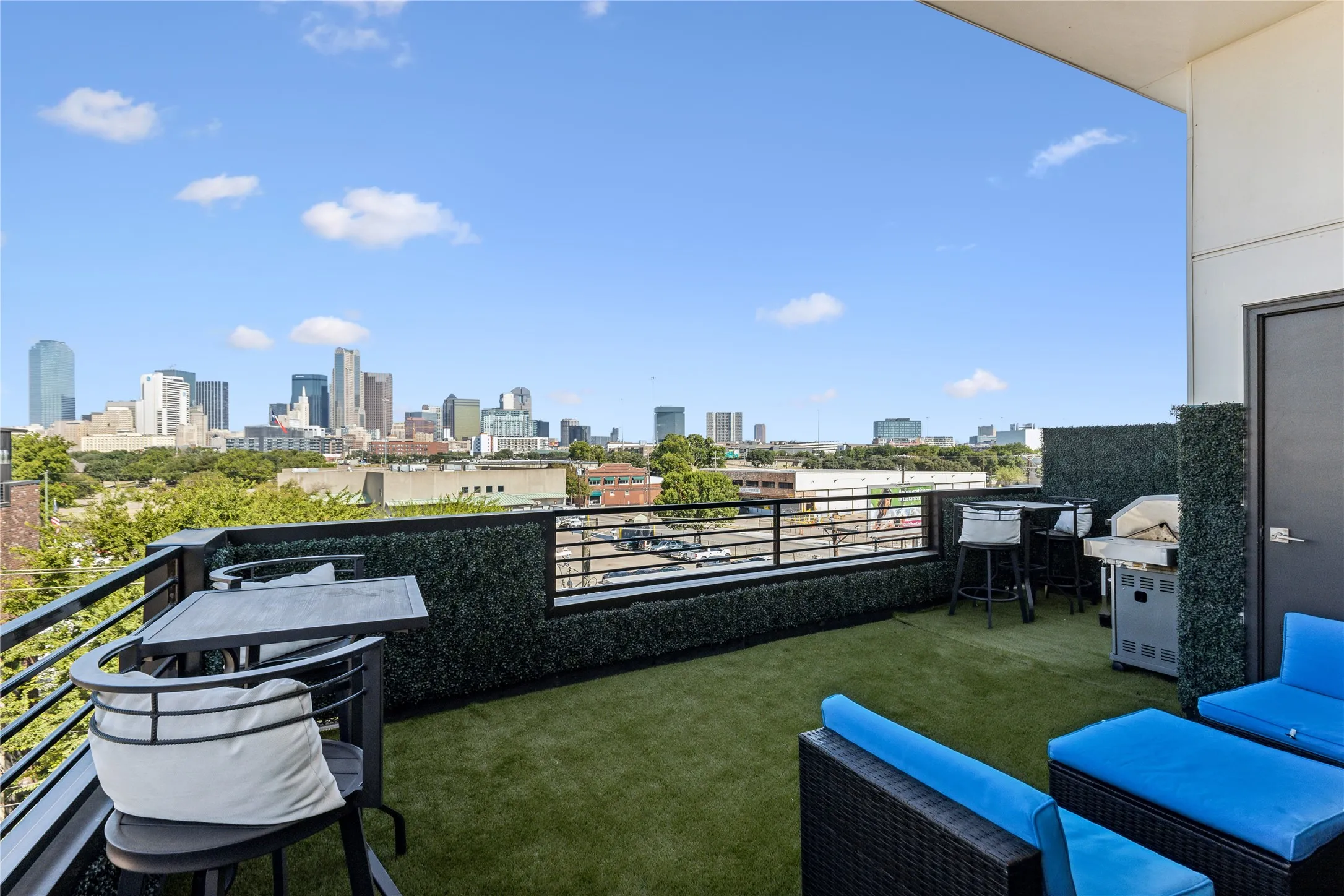Condominium For Sale in Dallas County , 1901 S Harwood Street 301, Dallas, Texas 75215, 2 Bedroom, 2 Bathroom, Garage spaces, 1,614 Sqft, built in 2023, mls#21351207, Real Estate Agent in Dallas, Homes For Sale in Dallas county, Homes For Sale in Dallas, Realtor in Dallas Texas, Real Estate Brokerage Independent Realty Texas, Luminita Cordes Realtor