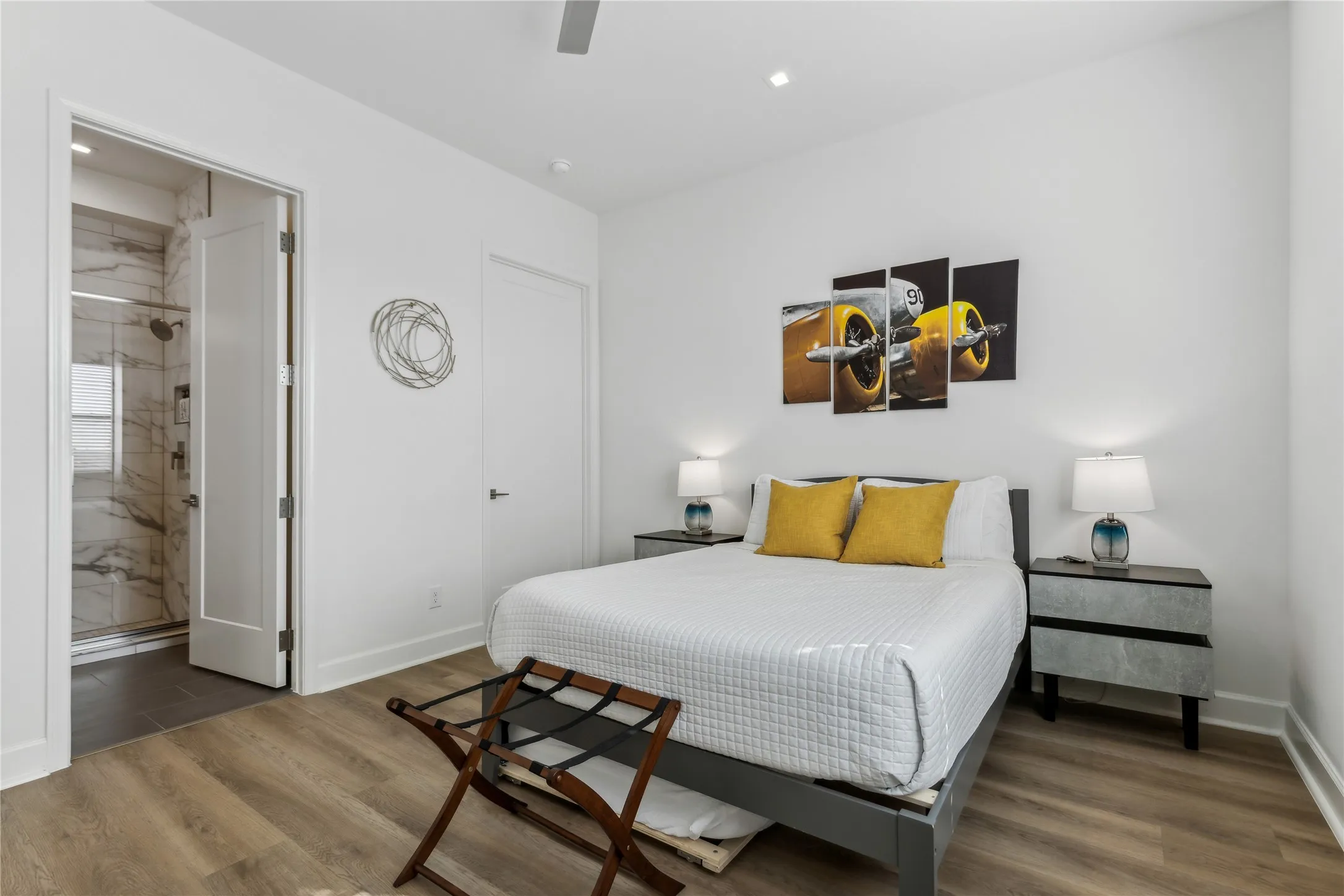 Condominium For Sale in Dallas County , 1901 S Harwood Street 301, Dallas, Texas 75215, 2 Bedroom, 2 Bathroom, Garage spaces, 1,614 Sqft, built in 2023, mls#21351207, Real Estate Agent in Dallas, Homes For Sale in Dallas county, Homes For Sale in Dallas, Realtor in Dallas Texas, Real Estate Brokerage Independent Realty Texas, Luminita Cordes Realtor