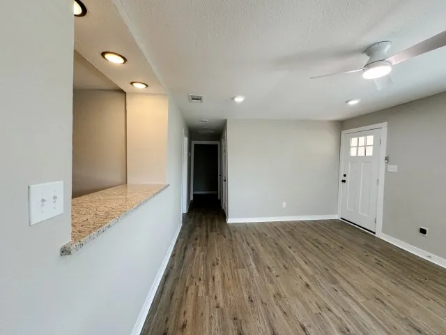 Single Family Residence For Sale in Rains County , 475 Locust Street, Point, Texas 75472, 3 Bedroom, 2 Bathroom, Garage spaces, 1,215 Sqft, built in 1957, mls#21351226, Real Estate Agent in Point, Homes For Sale in Rains county, Homes For Sale in Point, Realtor in Point Texas, Real Estate Brokerage Independent Realty Texas, Luminita Cordes Realtor