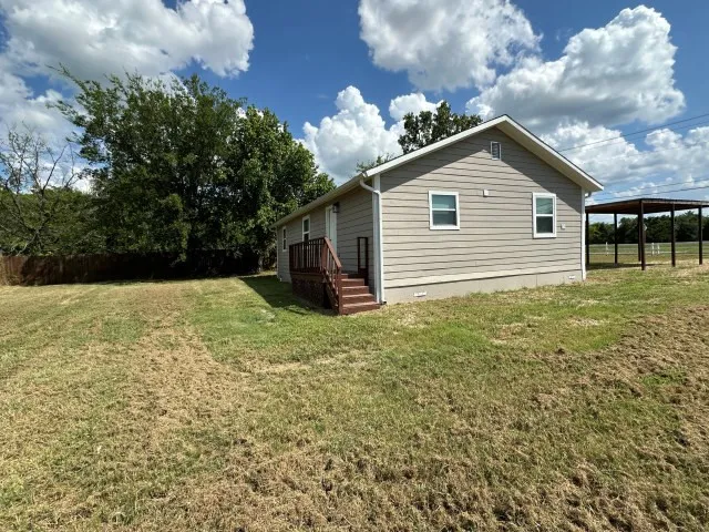 Single Family Residence For Sale in Rains County , 475 Locust Street, Point, Texas 75472, 3 Bedroom, 2 Bathroom, Garage spaces, 1,215 Sqft, built in 1957, mls#21351226, Real Estate Agent in Point, Homes For Sale in Rains county, Homes For Sale in Point, Realtor in Point Texas, Real Estate Brokerage Independent Realty Texas, Luminita Cordes Realtor