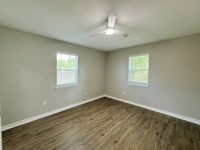 Single Family Residence For Sale in Rains County , 475 Locust Street, Point, Texas 75472, 3 Bedroom, 2 Bathroom, Garage spaces, 1,215 Sqft, built in 1957, mls#21351226, Real Estate Agent in Point, Homes For Sale in Rains county, Homes For Sale in Point, Realtor in Point Texas, Real Estate Brokerage Independent Realty Texas, Luminita Cordes Realtor