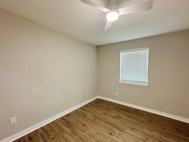 Single Family Residence For Sale in Rains County , 475 Locust Street, Point, Texas 75472, 3 Bedroom, 2 Bathroom, Garage spaces, 1,215 Sqft, built in 1957, mls#21351226, Real Estate Agent in Point, Homes For Sale in Rains county, Homes For Sale in Point, Realtor in Point Texas, Real Estate Brokerage Independent Realty Texas, Luminita Cordes Realtor
