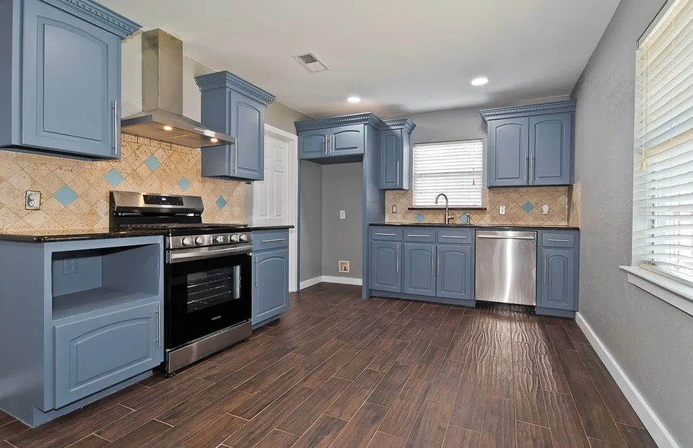 Single Family Residence For Rent in Dallas County , 3039 Grayson Drive, Dallas, Texas 75224, 3 Bedroom, 2 Bathroom, 1 Garage spaces, 1,116 Sqft, built in 1951, mls#21351246, Real Estate Agent in Dallas, Homes For Rent in Dallas county, Homes For Rent in Dallas, Realtor in Dallas Texas, Real Estate Brokerage Independent Realty Texas, Luminita Cordes Realtor
