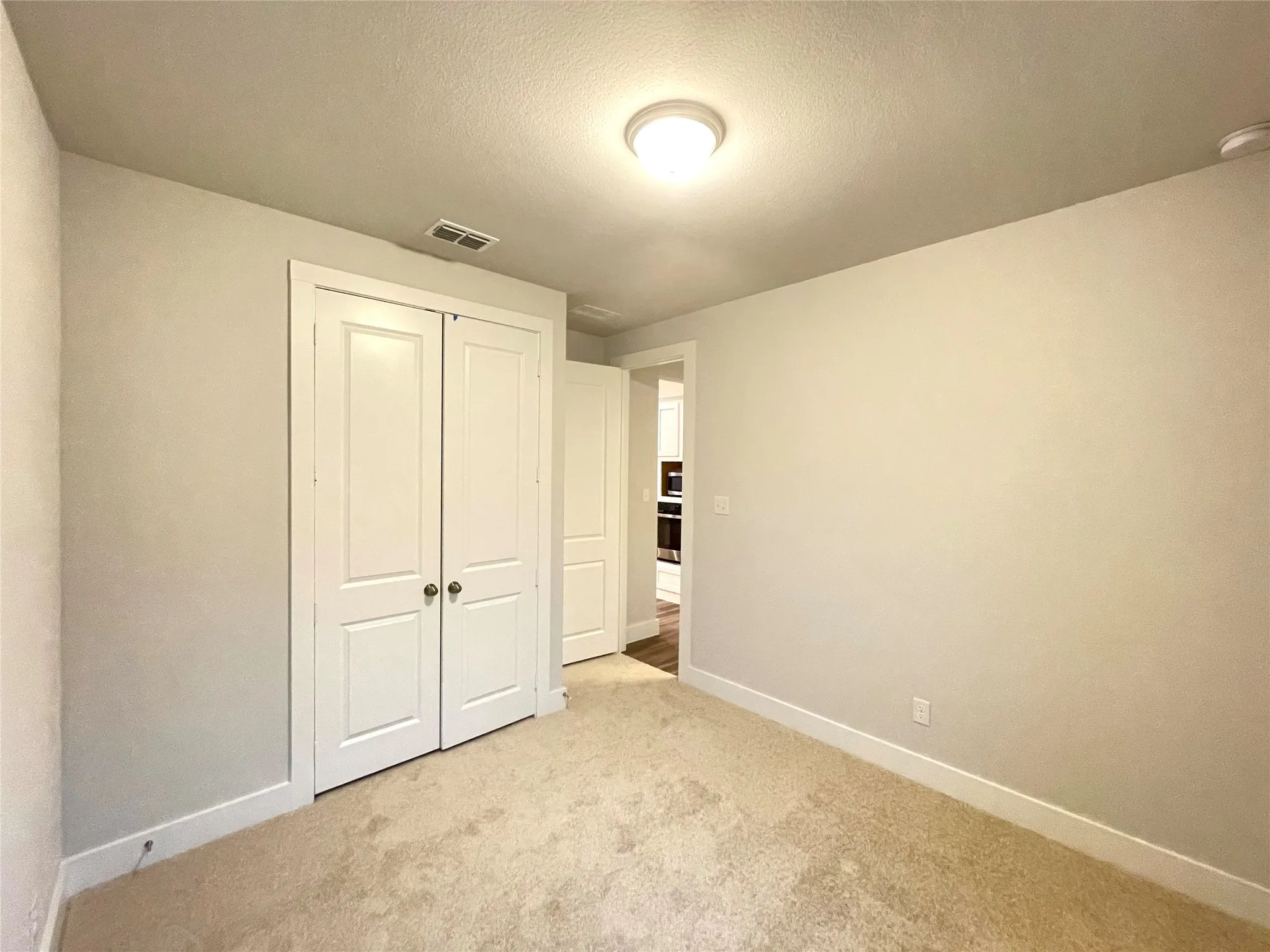 Single Family Residence For Rent in Kaufman County , 325 Delaford Drive, Forney, Texas 75126, 4 Bedroom, 2 Bathroom, 2 Garage spaces, 2,064 Sqft, built in 2021, mls#21351245, Real Estate Agent in Forney, Homes For Rent in Kaufman county, Homes For Rent in Forney, Realtor in Forney Texas, Real Estate Brokerage Independent Realty Texas, Luminita Cordes Realtor