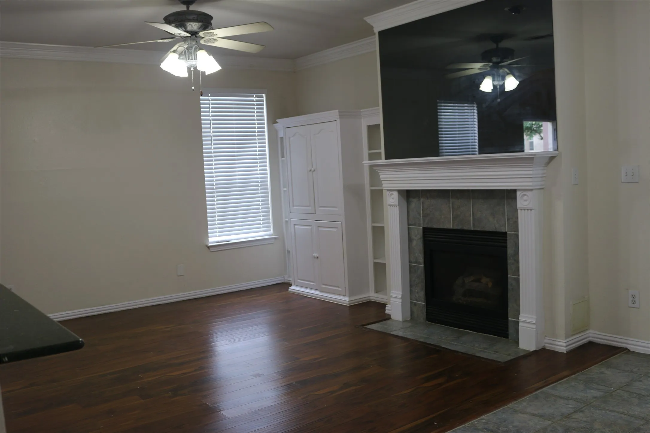 Townhouse For Rent in Collin County , 629 Park Place Drive, Allen, Texas 75002, 3 Bedroom, 3 Bathroom, Garage spaces, 1,783 Sqft, built in 1999, mls#21351240, Real Estate Agent in Allen, Homes For Rent in Collin county, Homes For Rent in Allen, Realtor in Allen Texas, Real Estate Brokerage Independent Realty Texas, Luminita Cordes Realtor