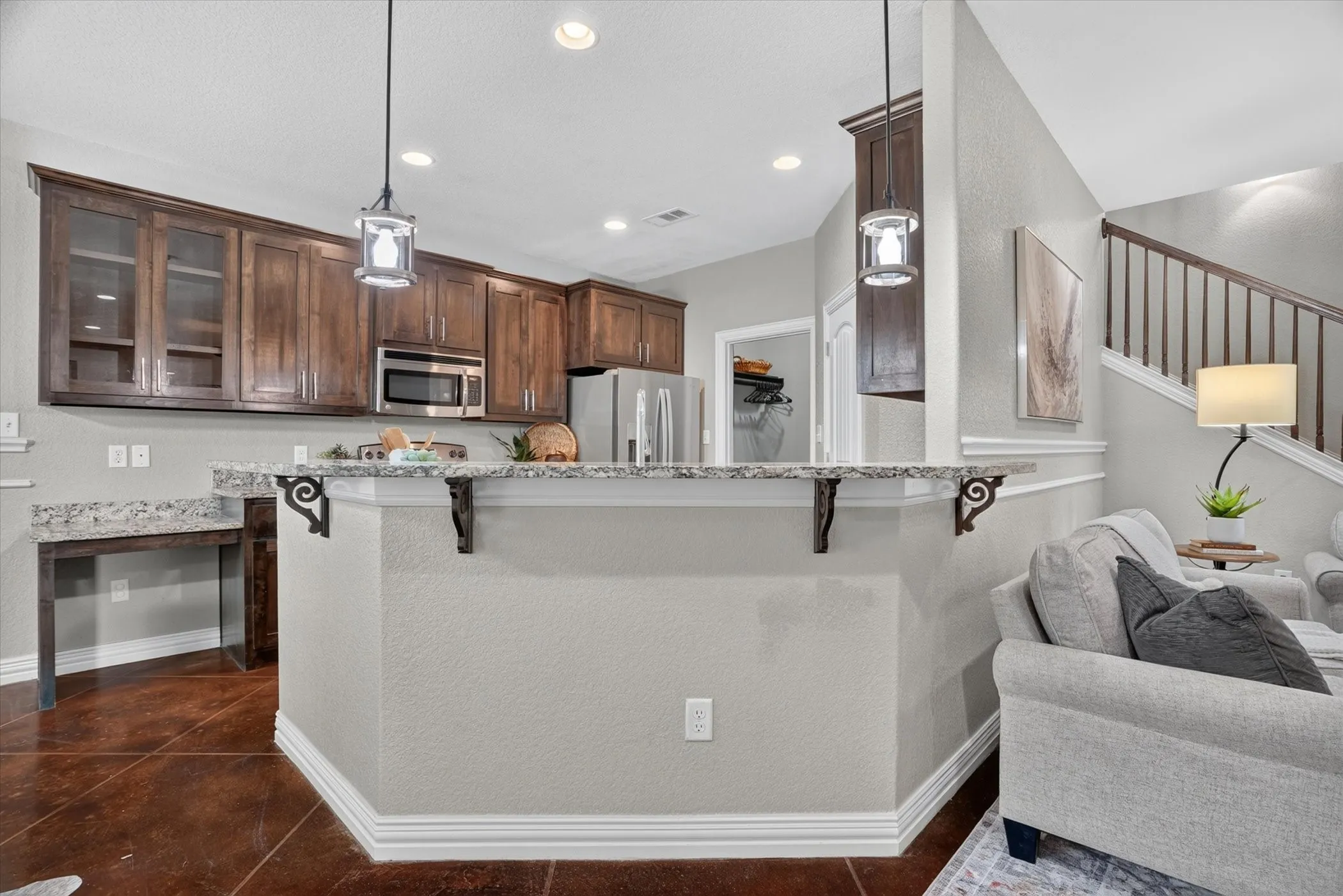 Single Family Residence For Sale in Hood County , 6403 Westover Drive, Granbury, Texas 76049, 4 Bedroom, 3 Bathroom, 2 Garage spaces, 2,239 Sqft, built in 2016, mls#21339382, Real Estate Agent in Granbury, Homes For Sale in Hood county, Homes For Sale in Granbury, Realtor in Granbury Texas, Real Estate Brokerage Independent Realty Texas, Luminita Cordes Realtor