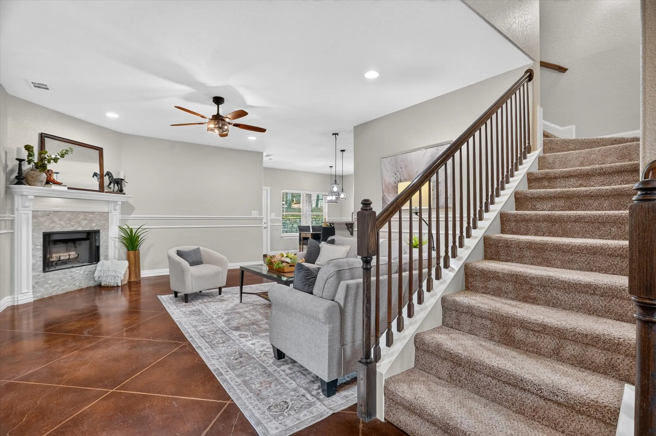 Single Family Residence For Sale in Hood County , 6403 Westover Drive, Granbury, Texas 76049, 4 Bedroom, 3 Bathroom, 2 Garage spaces, 2,239 Sqft, built in 2016, mls#21339382, Real Estate Agent in Granbury, Homes For Sale in Hood county, Homes For Sale in Granbury, Realtor in Granbury Texas, Real Estate Brokerage Independent Realty Texas, Luminita Cordes Realtor