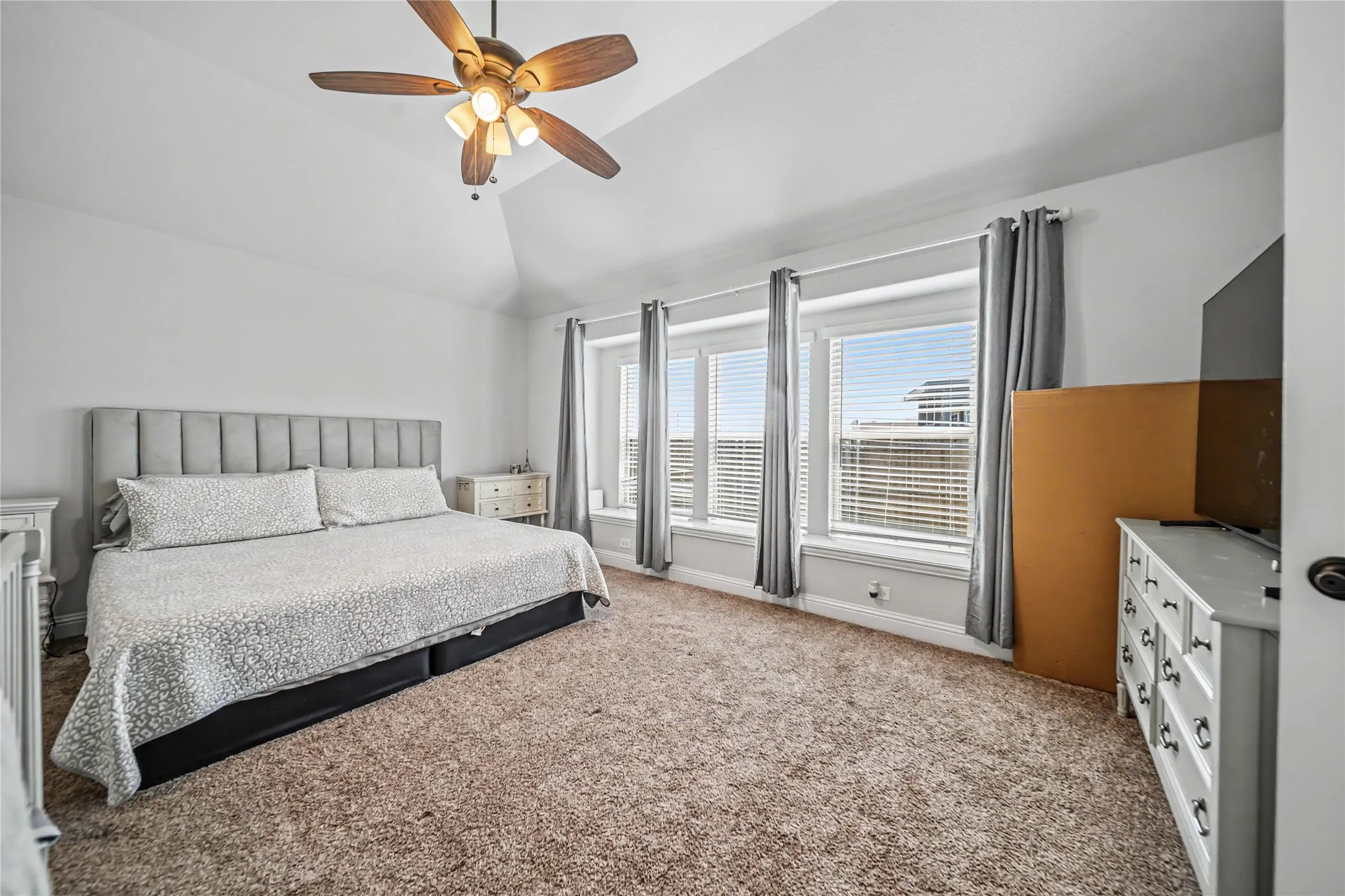 Single Family Residence For Sale in Kaufman County , 1224 Altuda Drive, Forney, Texas 75126, 4 Bedrooms, 3 Bathrooms, 2 Garage spaces, 2,326 Sqft, built in 2021, Price $398,000, mls#21351156, Real Estate Agent in Forney, Homes For Sale in Kaufman county, Homes For Sale in Forney, Realtor in Forney Texas, Real Estate Brokerage Independent Realty Texas, Luminita Cordes Realtor